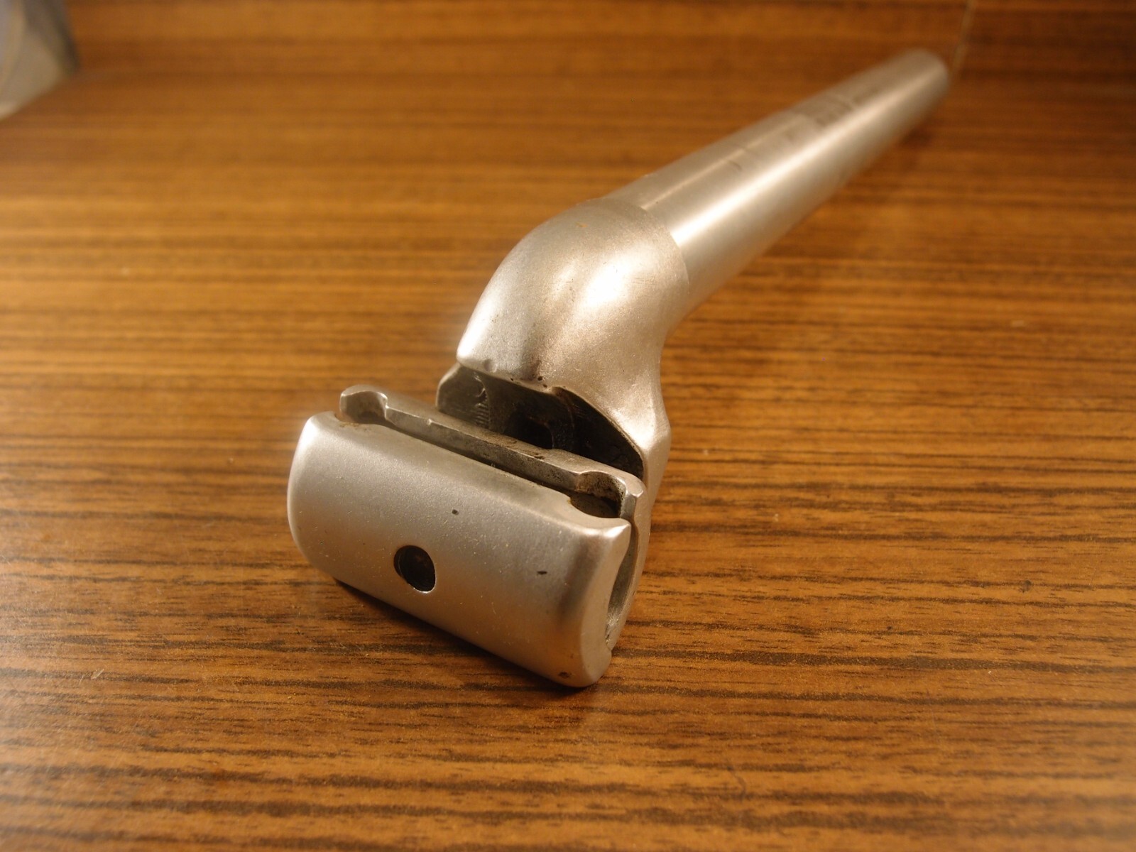 1994 aluminium alloy plain seatpost Tahoma for MTB 27.2 mm