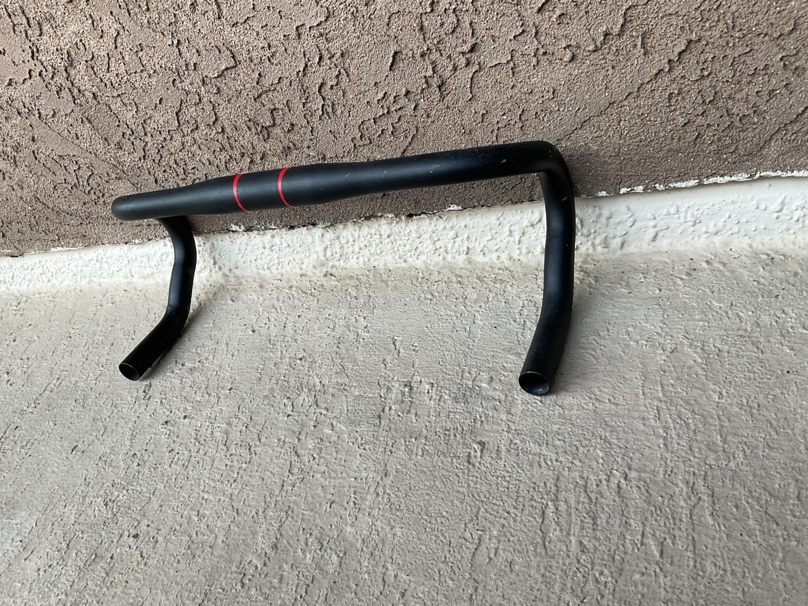 Black Specialized 7075 Aluminum 42mm x 31.8mm Ergo Bend Road Drop Bar Handlebar