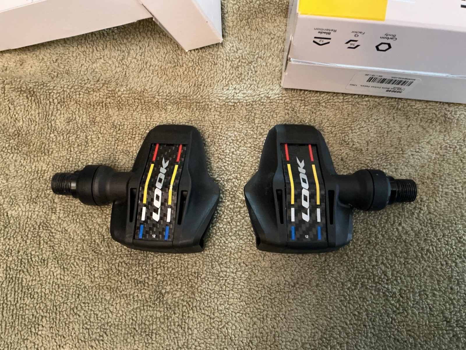 Look Keo Blade Carbon Road Pedals V4, 56 Mm Q Factor.I Only Ship To The Cont USA