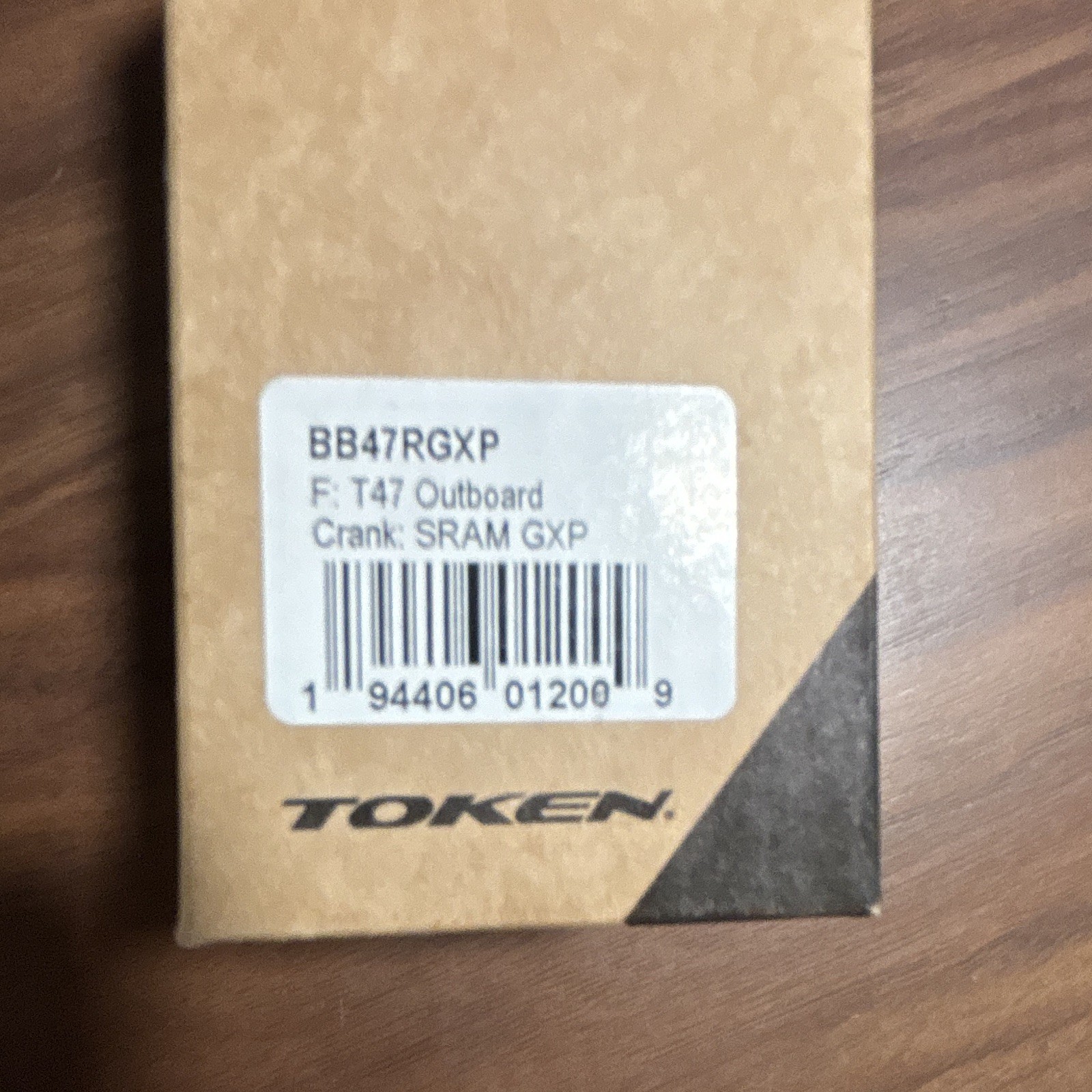 Token BB47RGXP T47 Outboard Bottom Bracket for SRAM GXP Spindle Black
