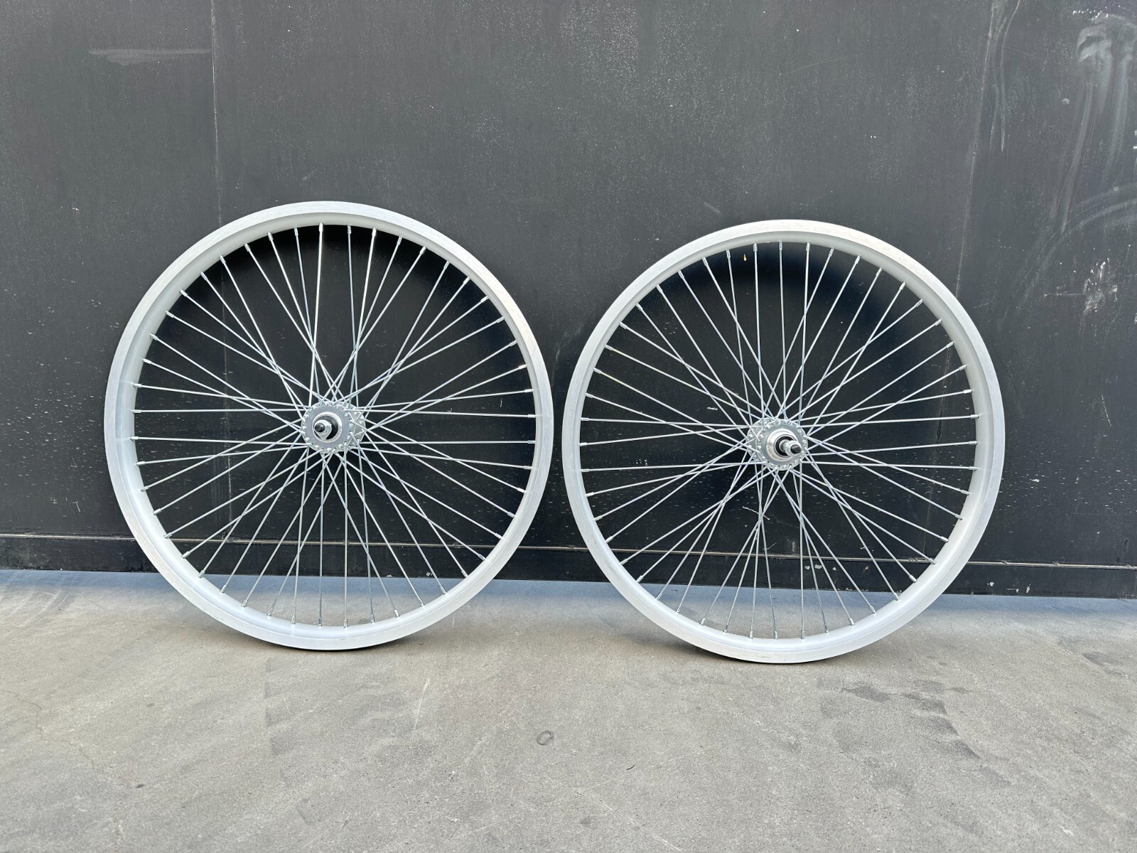 26″ Fat Tire Heavy Duty Bicycle Wheels 12G & Triple Tree Bike Fork & Freewheel
