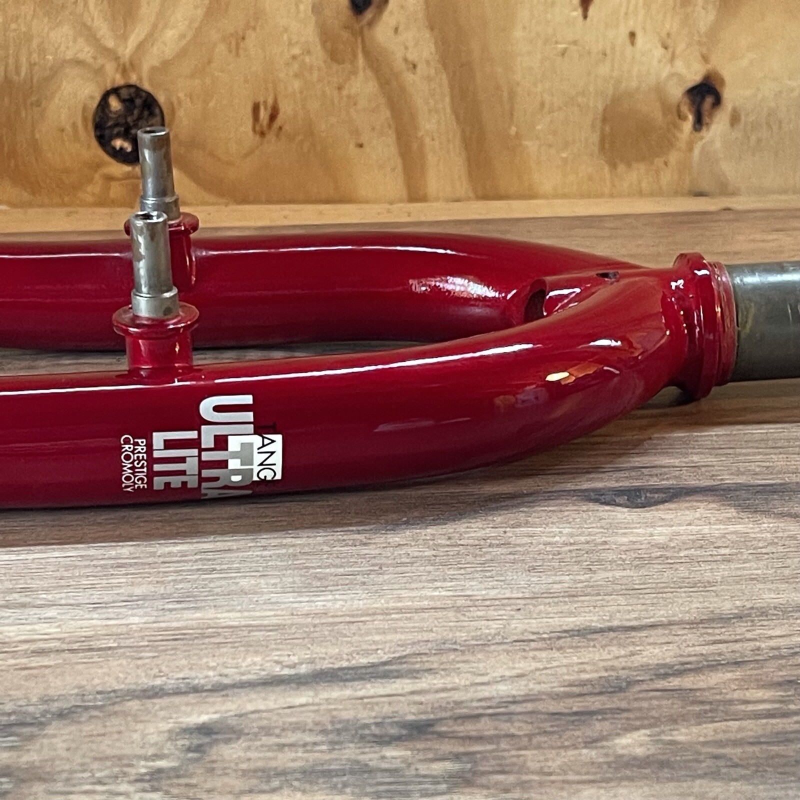 NOS Tange Ultra Lite MTB Prestige 1 1/8 Threaded 26 390 AtoC 138mm 776g Red