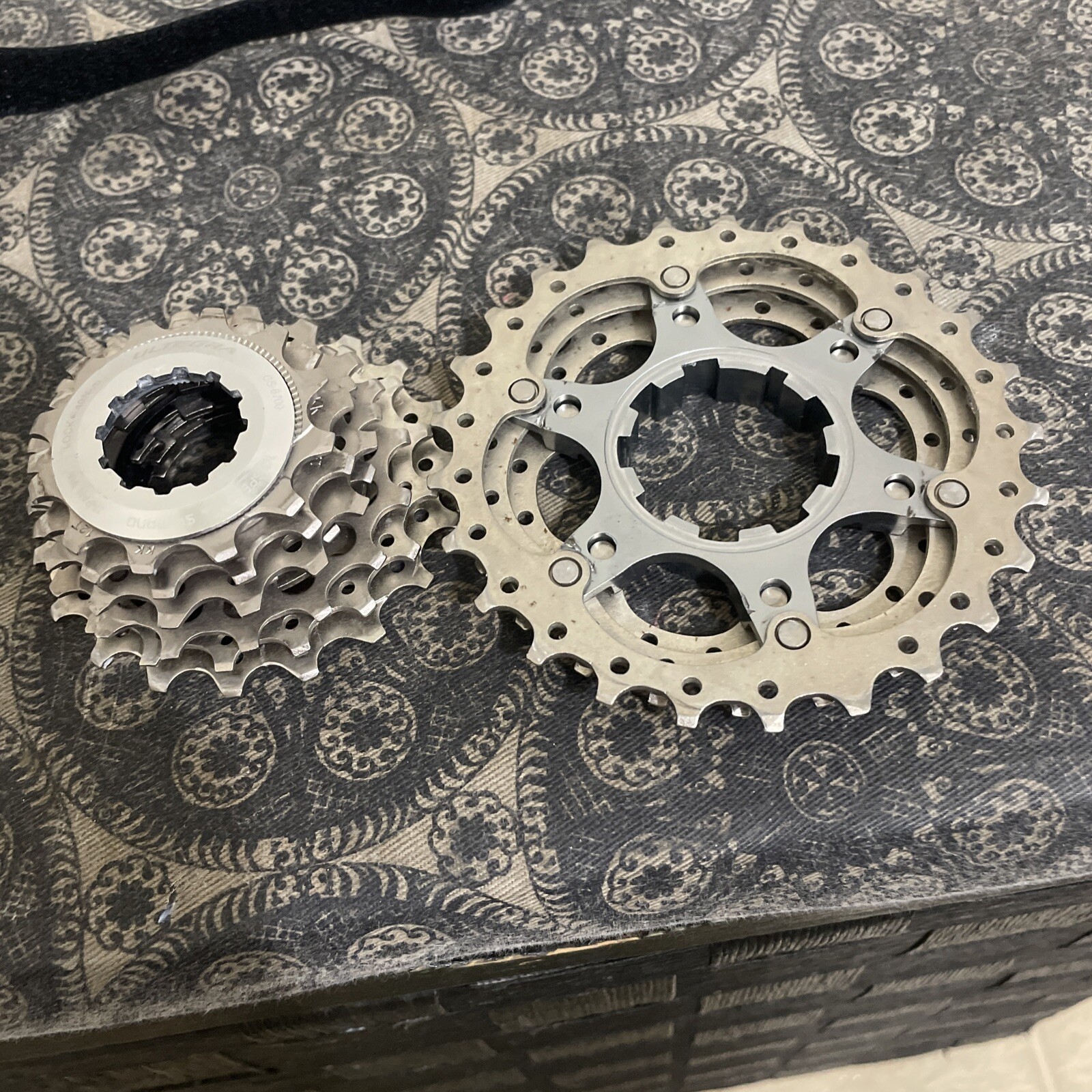 Shimano Ultegra CS-6700 10 Speed Cassette 12-25t(Preowned)