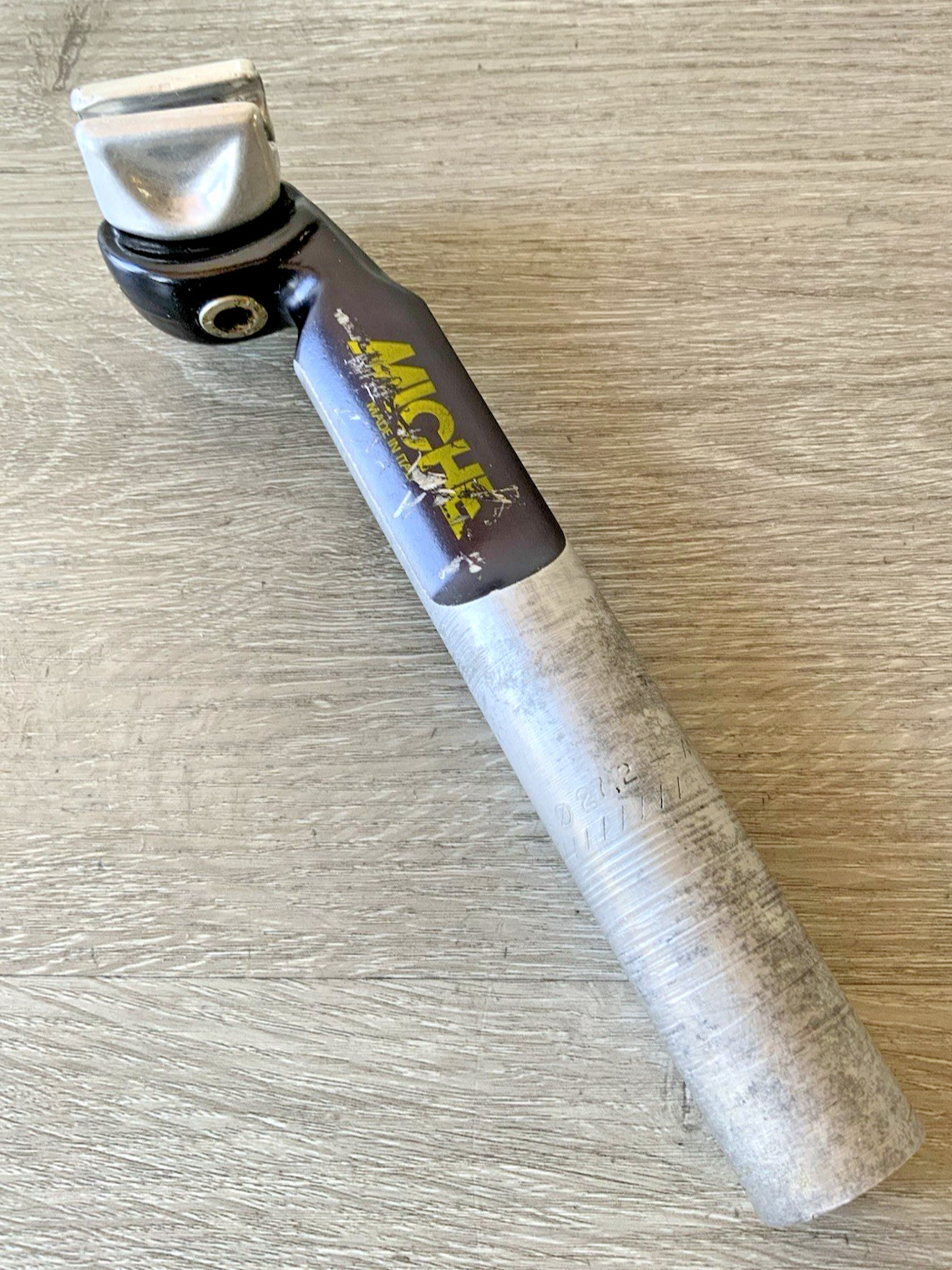 MICHE AERO SEAT POST 27.2 MM x 200 MM TOTAL LENGTH 266 GRAMS