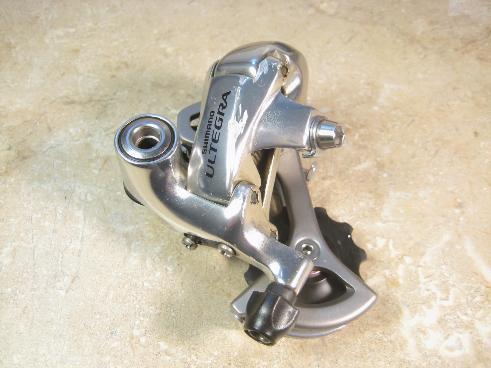 Shimano Ultegra Rear Derailleur RD-6600 10 Speed Short Cage Silver Road Bike