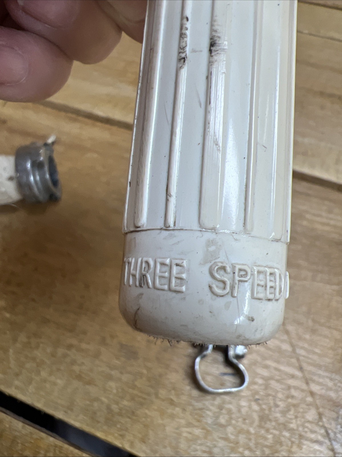 Vintage 333 (3-Speed) Bicycle Shifter And Grip (White) W/Cable Bracket