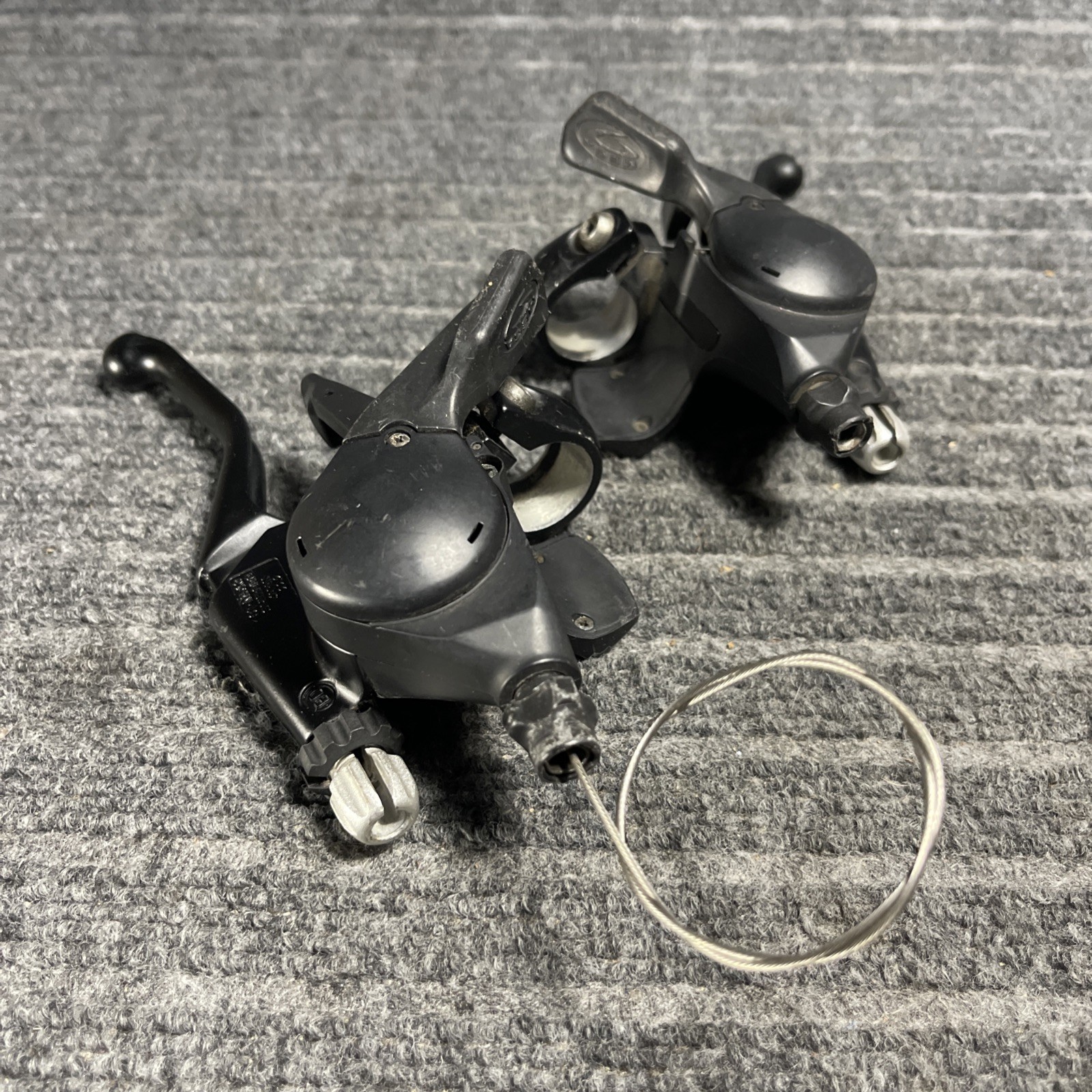 Shimano Deore ST-M510 Mega Drive 3×9 V-Brake Shifter Levers Right/Left PARTS