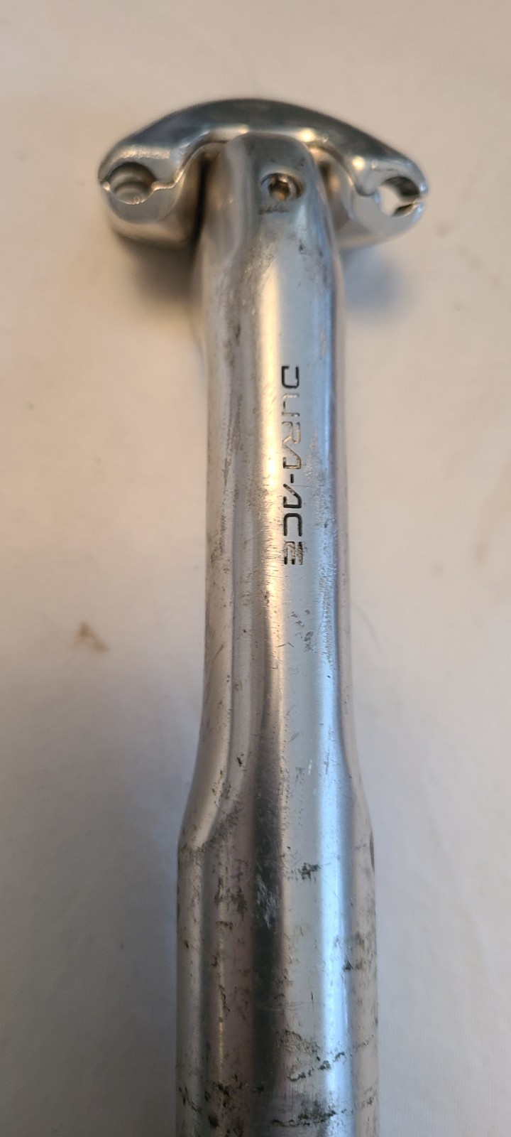 SHIMANO Dura-Ace 27.2 mm Bicycle Seatpost 8.5″ Long