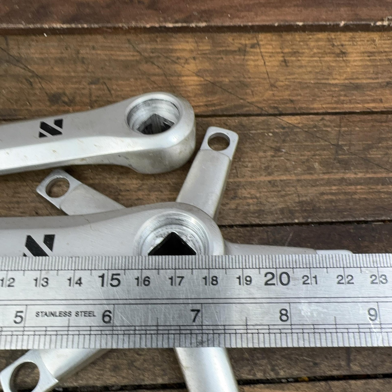 Vintage Nervar Crank Set 170 Mm 122 BCD NOS 9/16 Square Taper France Bike 80s