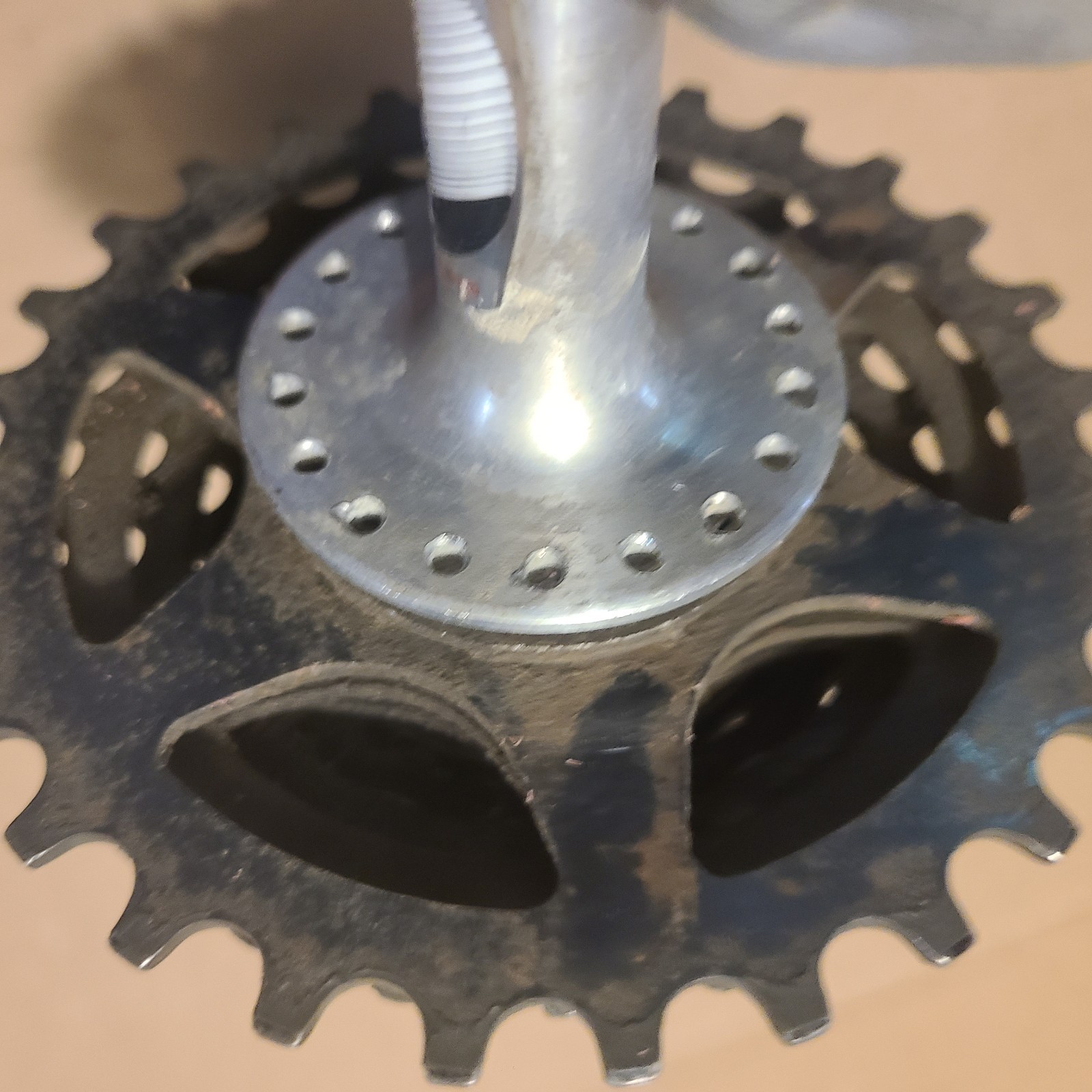 Vintage Maillard Helicomatic Rear Hub 36H 6-Speed Cogset QR Skewer France 126mm