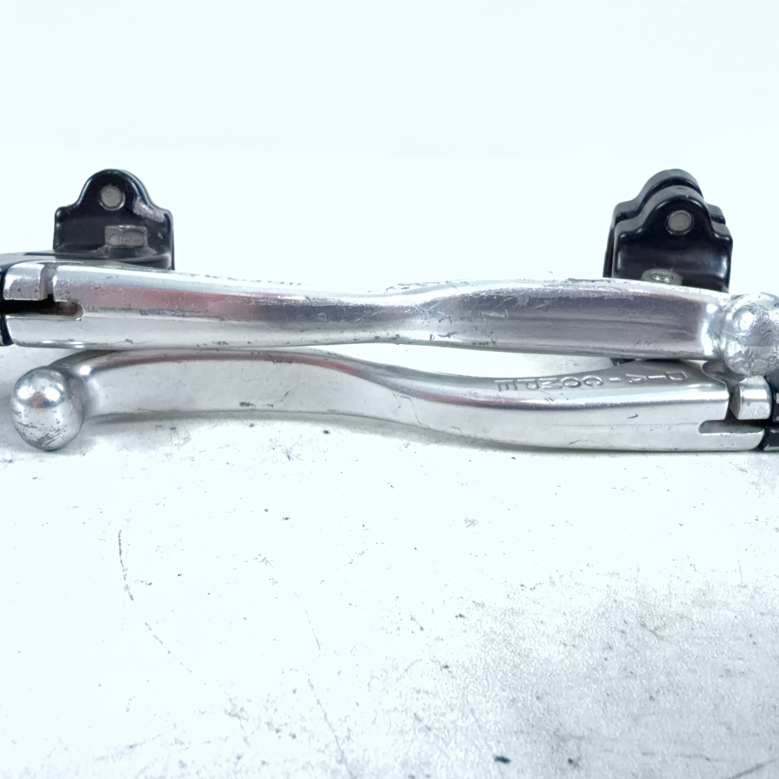 Vintage 1984 Dia-Compe 4 finger Metal Brake Lever Set L/R Made in Japan Ø22.2