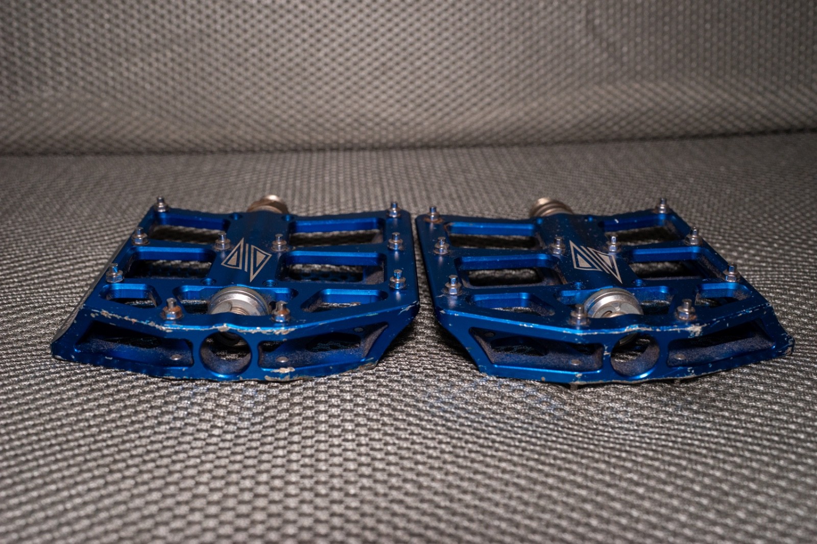 Vintage Straitline Components Defacto Downhill Mountain Bike Pedals Blue