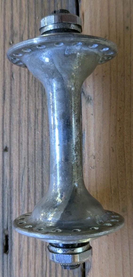 Maillard 700 Team Issue 36H Front Hub Vintage