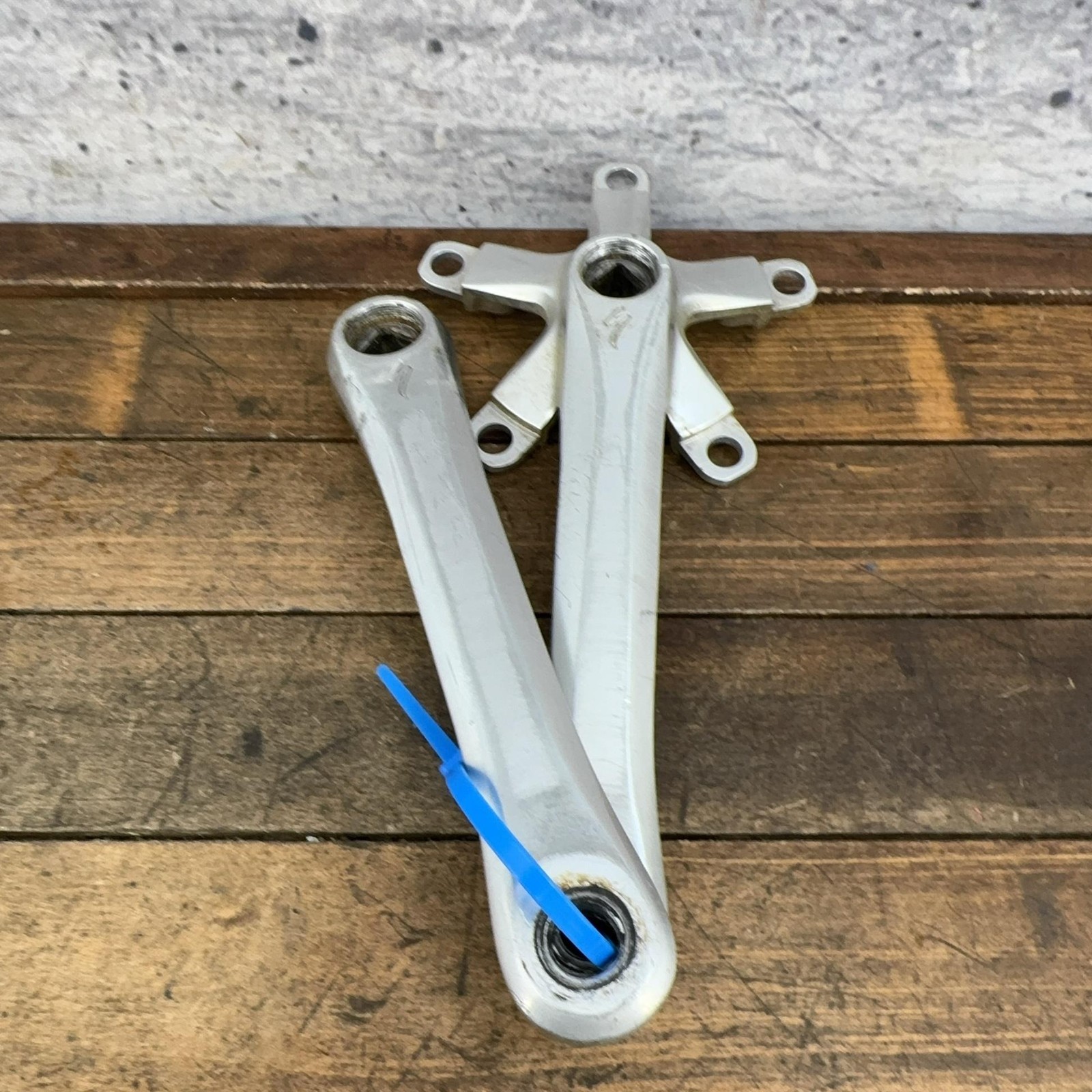 Vintage Specialized Crank Set 175 Mm Triple Square Taper 110 BCD S Logo MTB