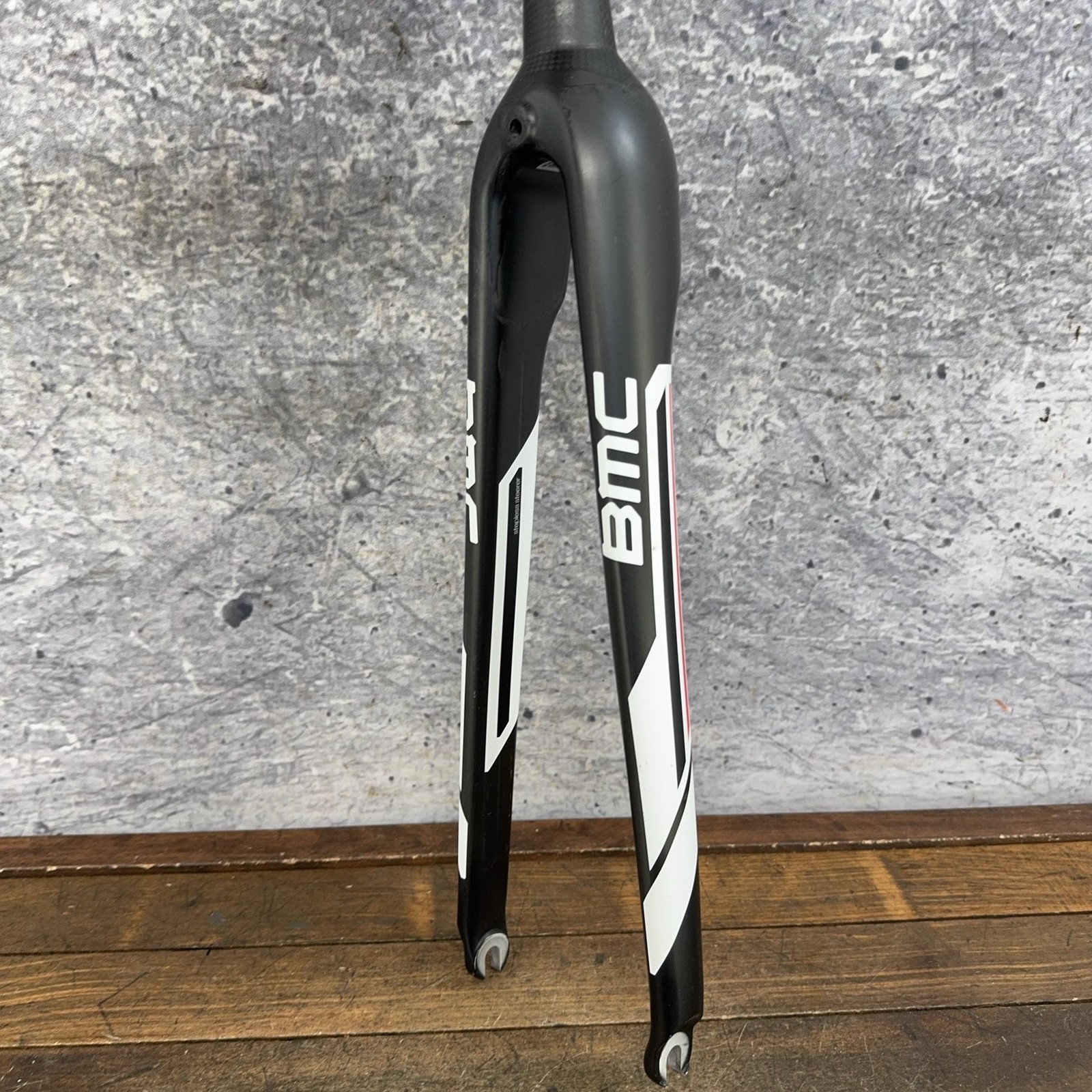 BMC SLR02 Carbon 700c Fork Tapered Threadless Caliper QR Black Road Race