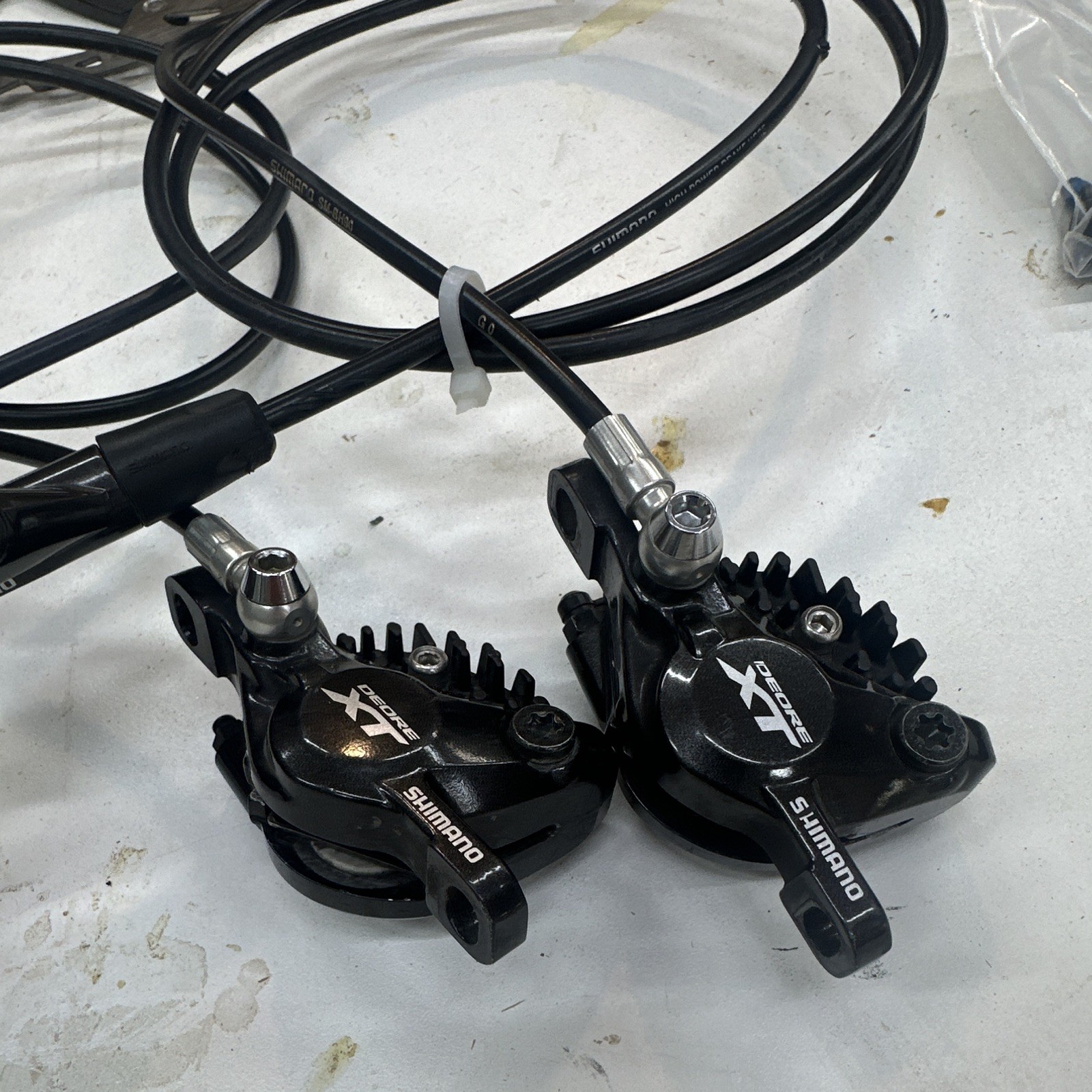 Shimano Deore XT M8000 Hydraulic Disc Brake Set Front/Rear w 203/180 Rotors