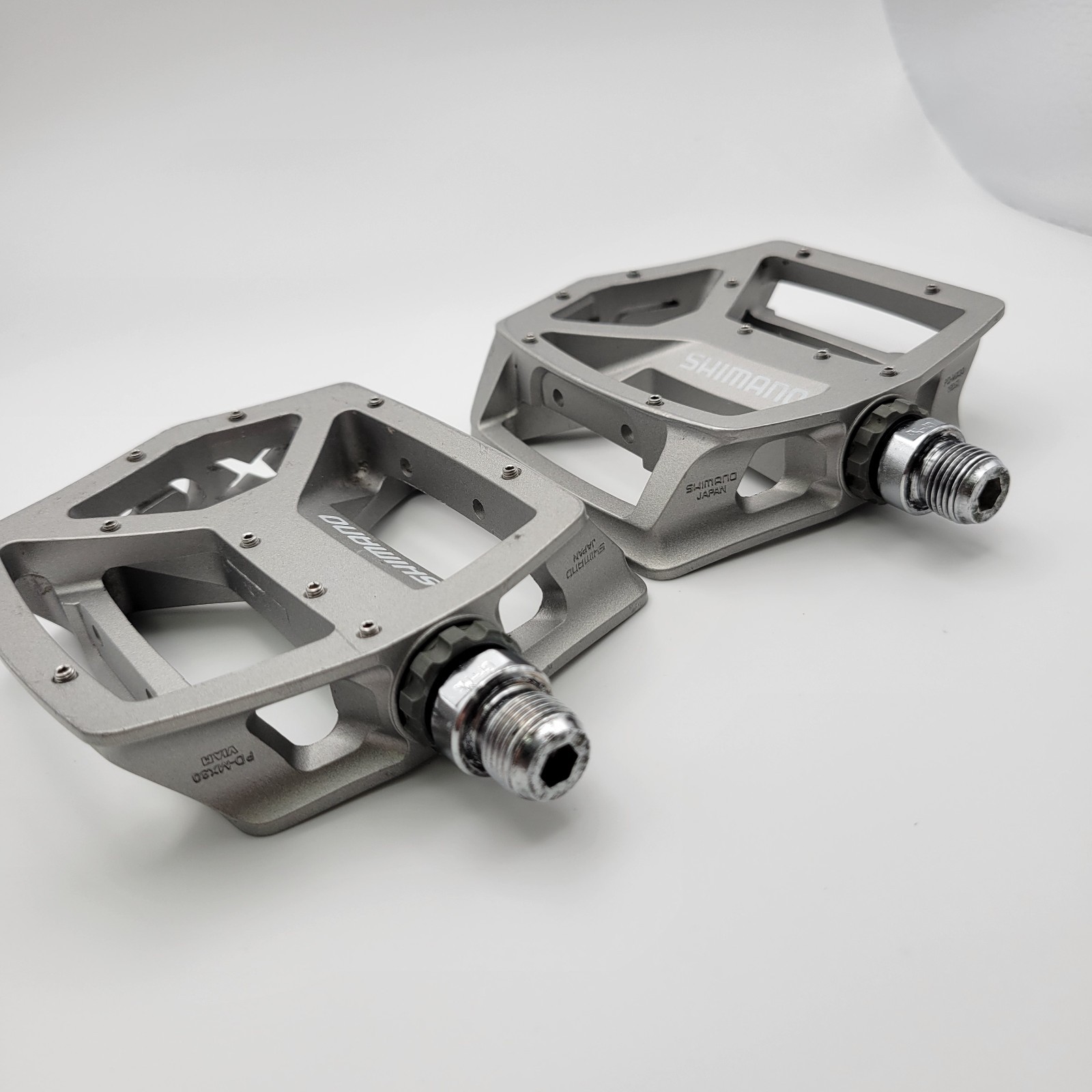 Vintage Shimano DX PD-MX30 Pedals Gray Platform 9/16″ MTB BMX DH Japan