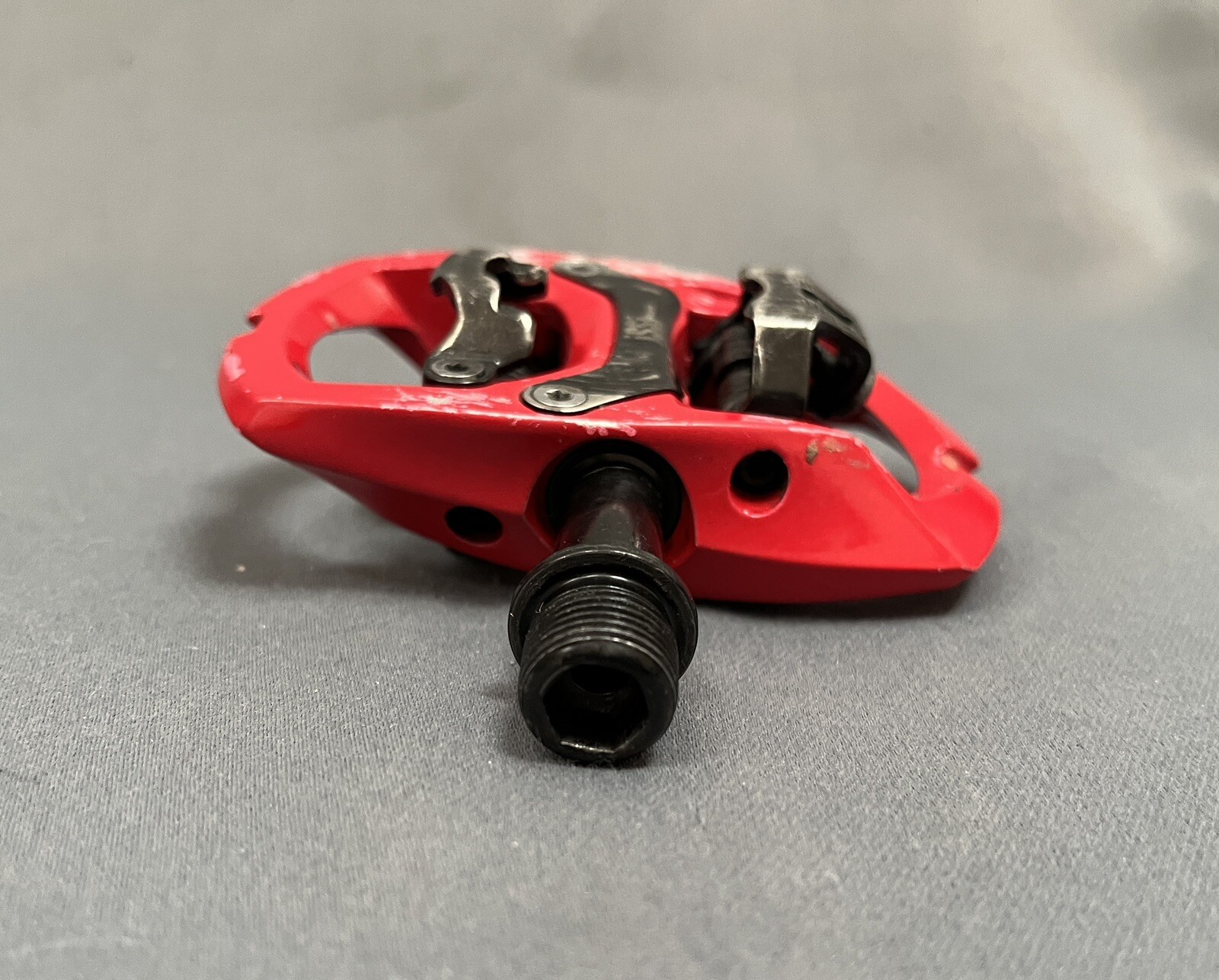 iSSi Trail Pedals MTB Clipless Dual-Sided Entry 9/16″ 400g Red SPD Compatible