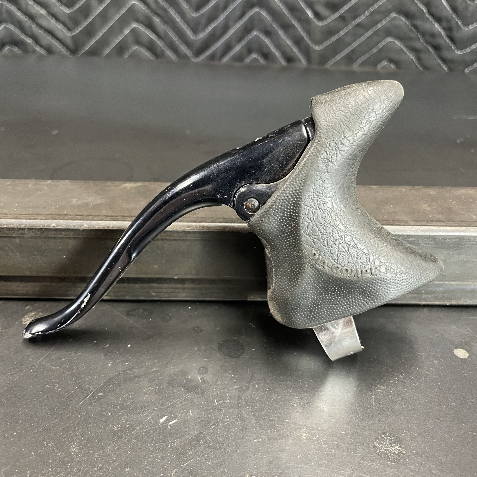 Vintage Black Dia-Compe Gran Compe Aero Brake Levers – Used