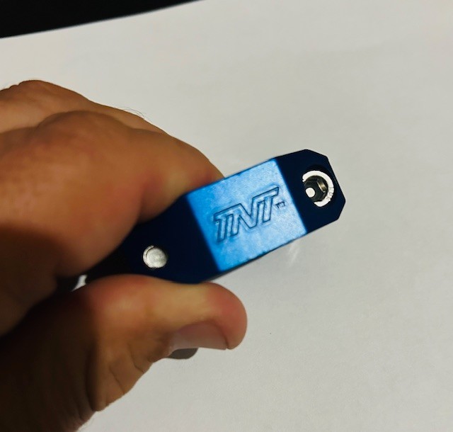 NOS / BMX – TNT BICYCLES OVERSIZED DOUBLE BOLT SEAT CLAMP (28.6, 31.8mm) BLUE