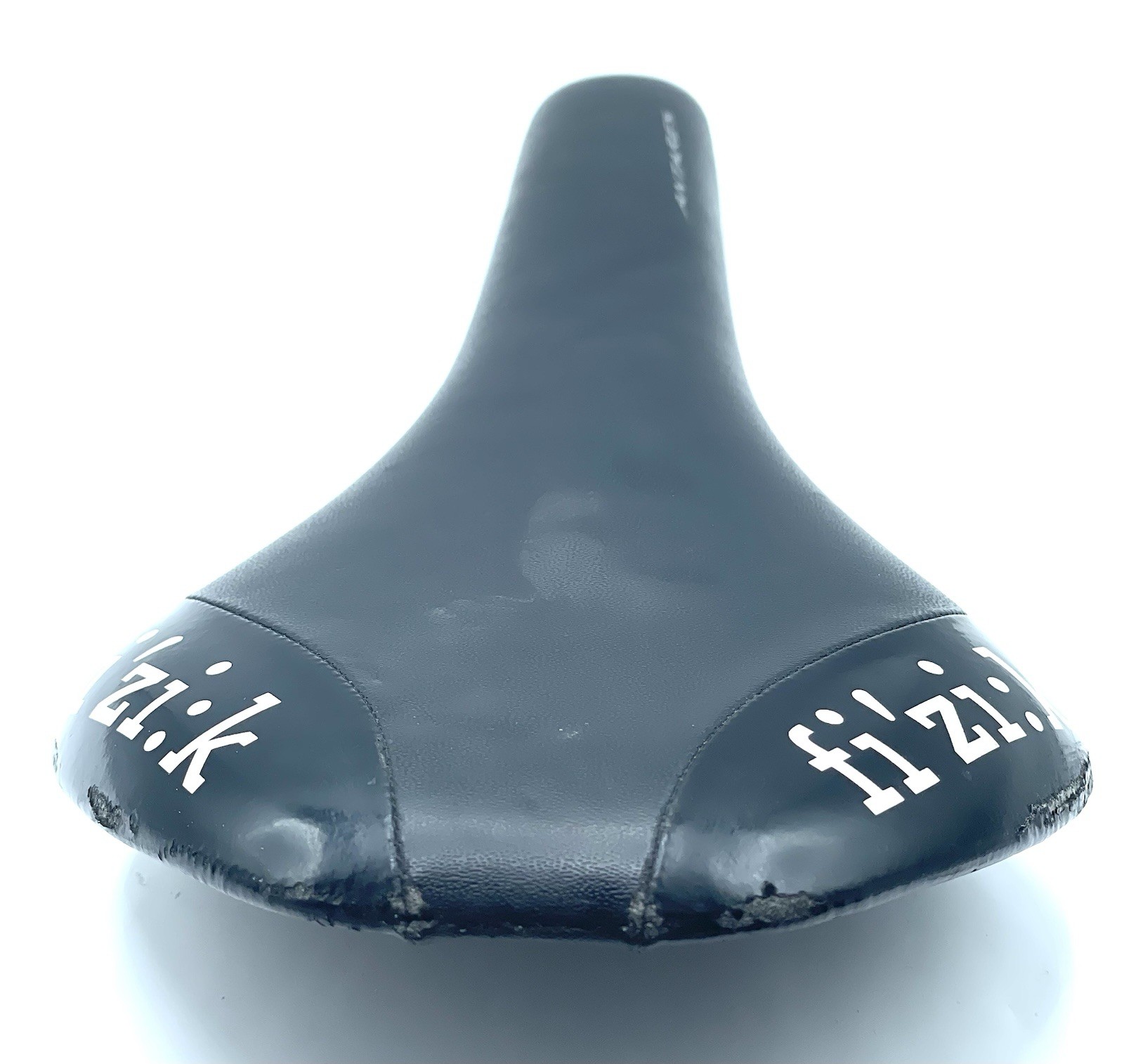 Fizik Antares Gravel / Road Bike Saddle Manganese Rails