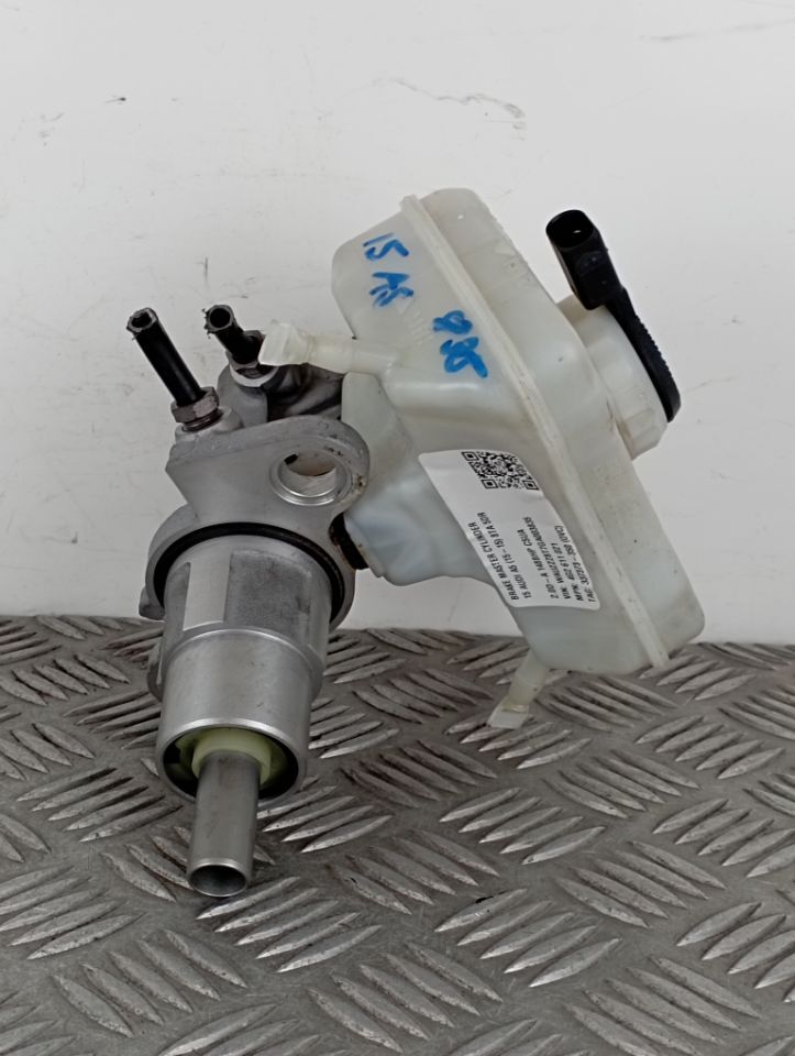 AUDI A5 8TA 15-15 BRAKE MASTER CYLINDER 4G2 611 021