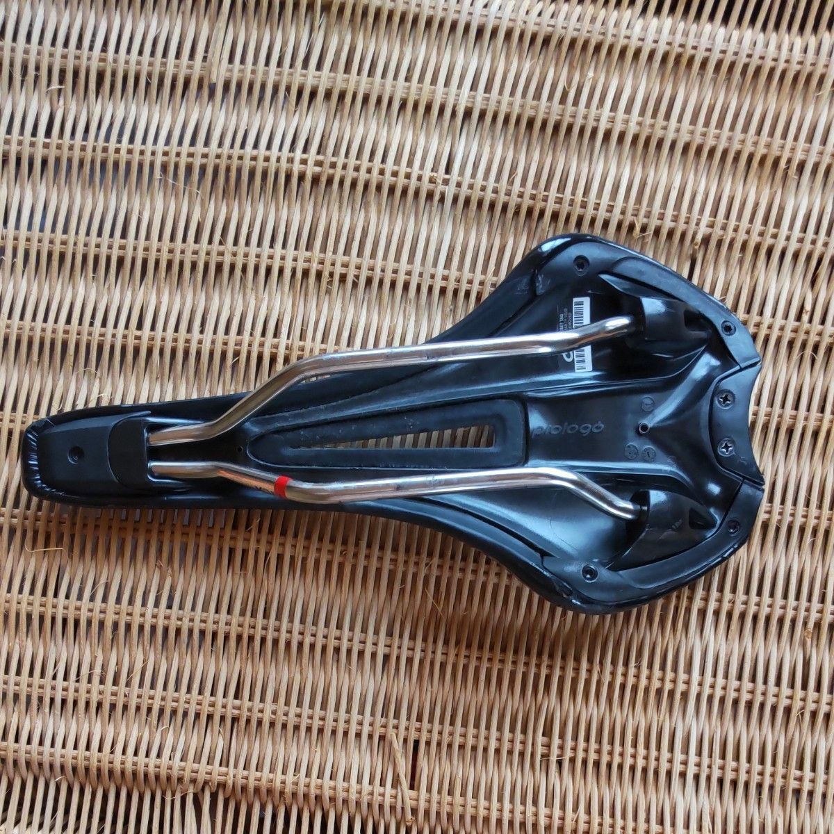 Road Bike Crossbelt Bicycle Saddle 13x27cm Used