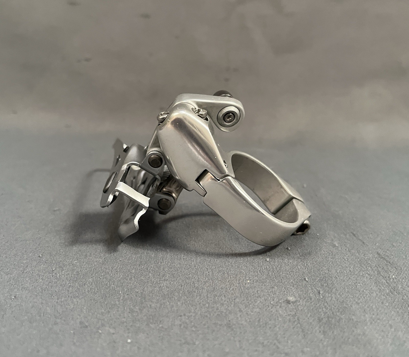 Campagnolo Veloce Front Derailleur 35mm Clamp 2×10-Speed Bottom Pull Road Bike