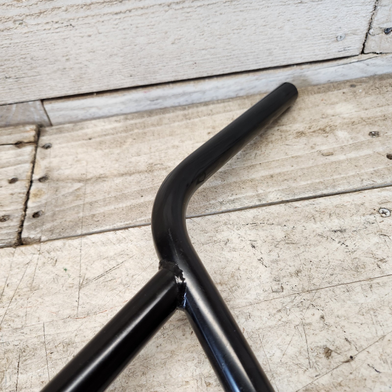 R4 Racing Black Bmx Handlebars Bars 27″x8″ Black 22.2mm Clamp- Mid School Style