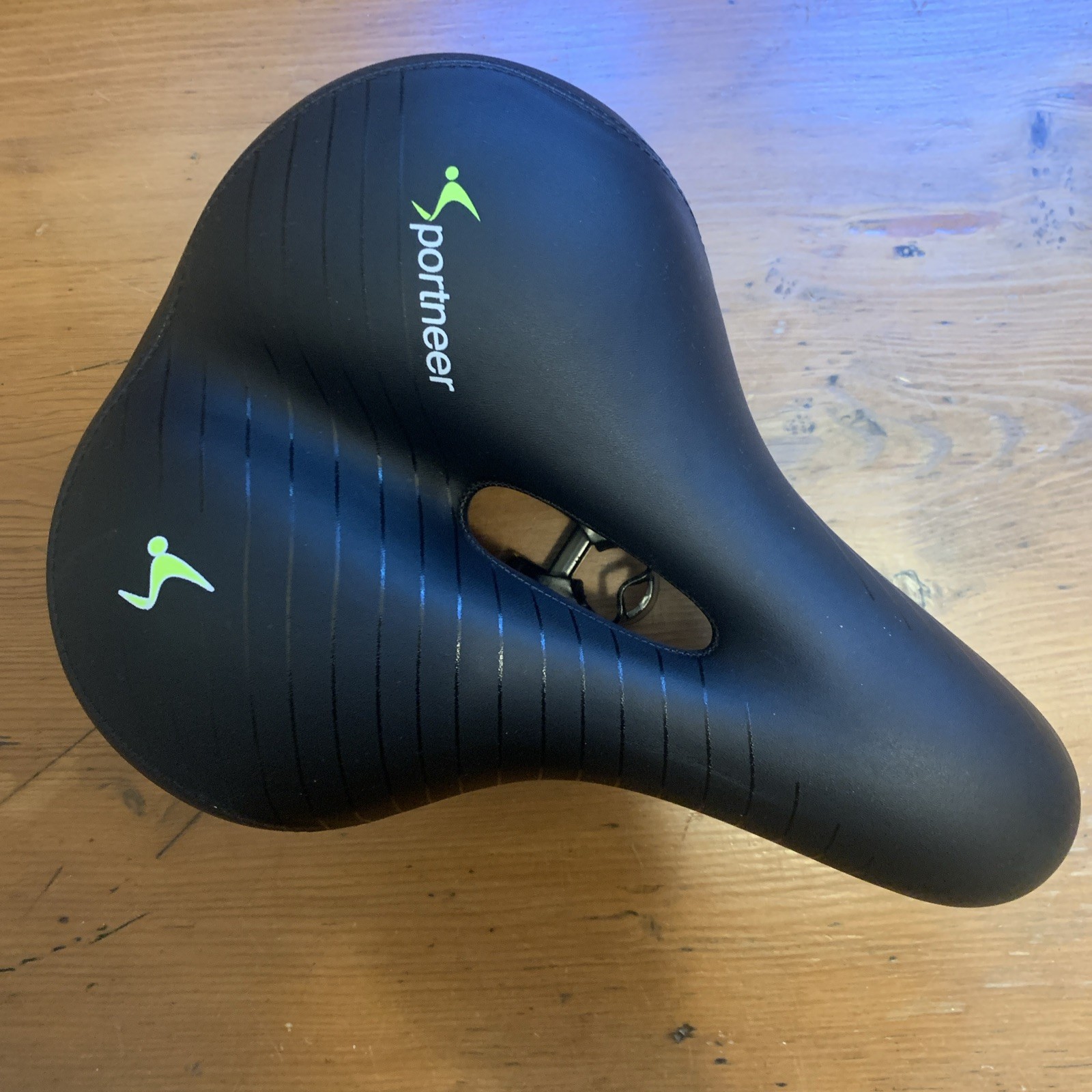 Portneer Bicycle Saddle Seat Black New Without Box