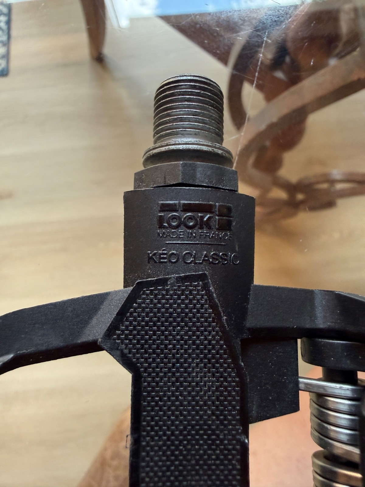 Look Keo Classic 3 Clipless Road Bike Pedals – Used, but barely!