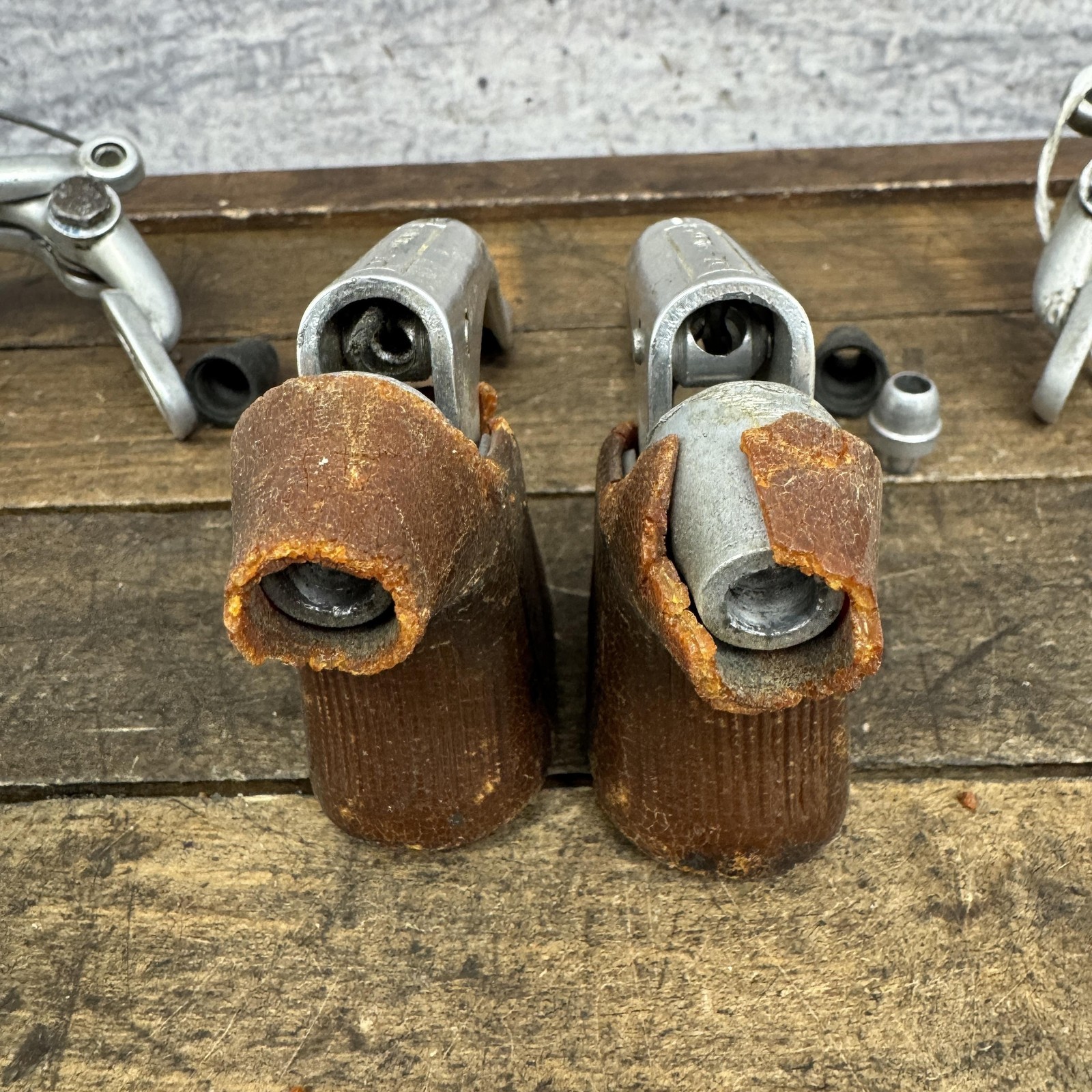 Vintage Universal Mod 61 Caliper Brakes Levers Set Center Pull F/R Road 70s 60s