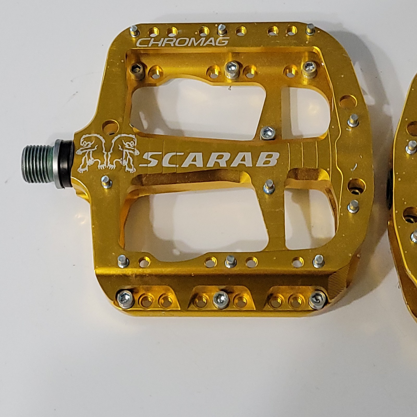 Chromag Scarab Platform pedals 9/16 sealed bearings Gold BMX mountain bike