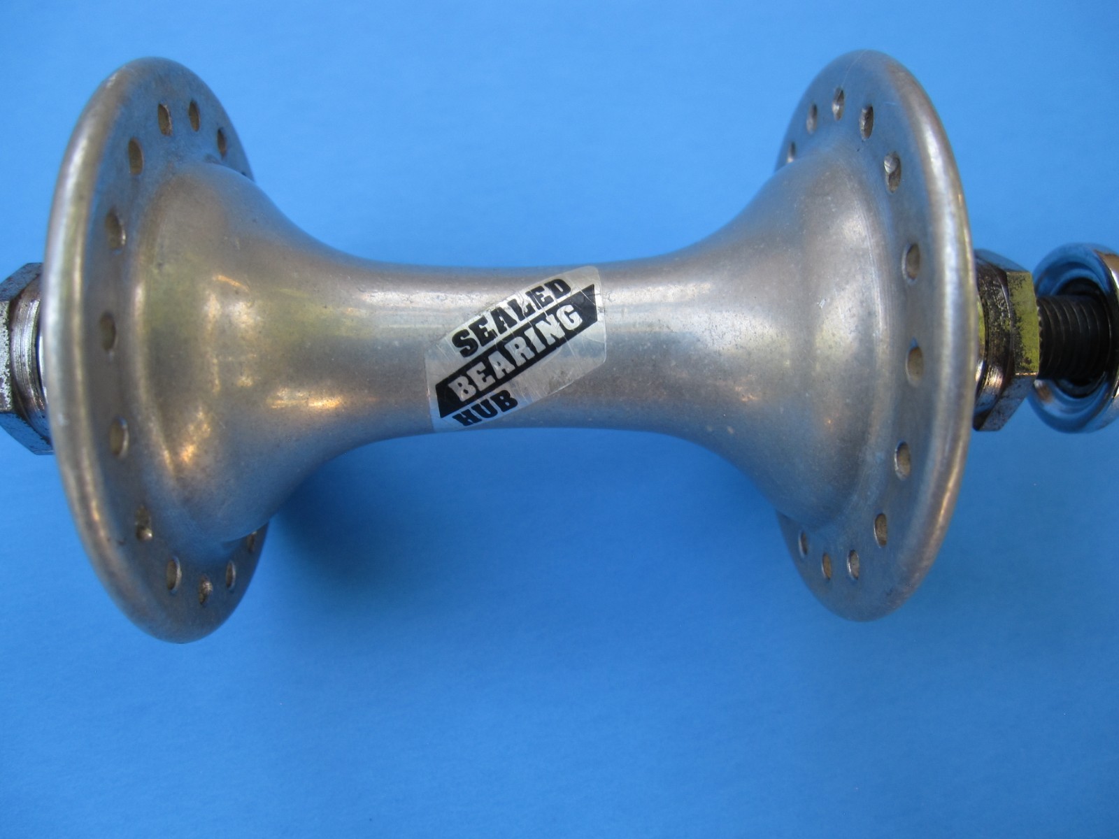 vintage Suntour Sealed Bearing hubs, 36-hole, nutted, 100/130mm spacing, 1980s