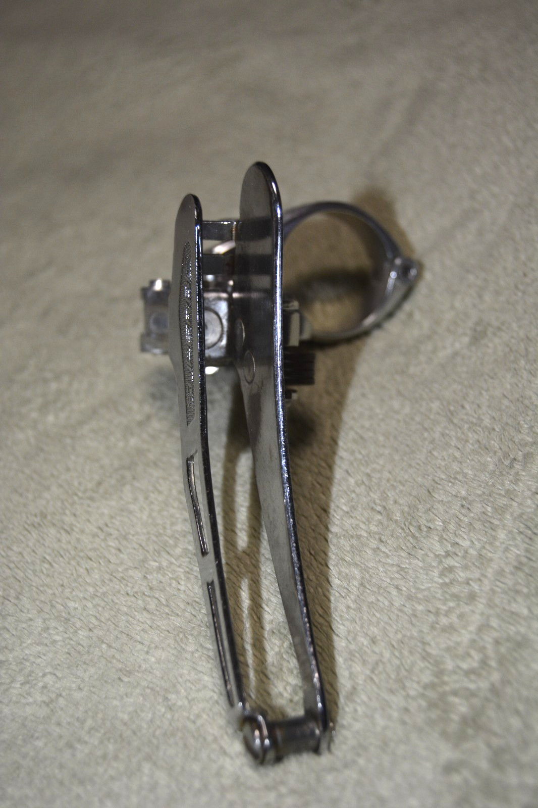 Suntour Superbe 1st Generation Racing front derailleur No cable stop Japan