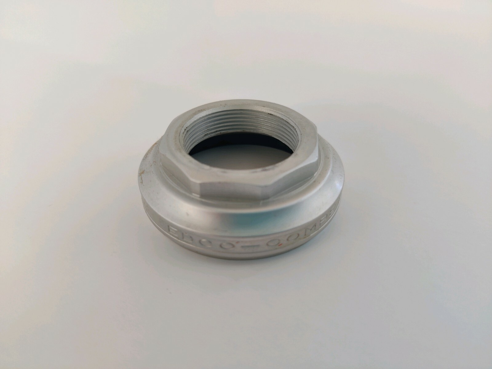 Vintage EDCO Headset Top threaded bearing cup (French)