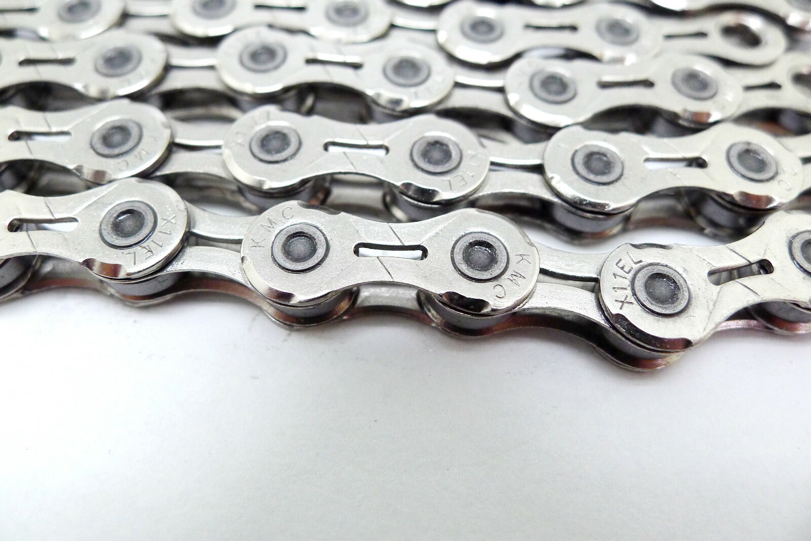 KMC X11EL 11 Speed Chain 114L