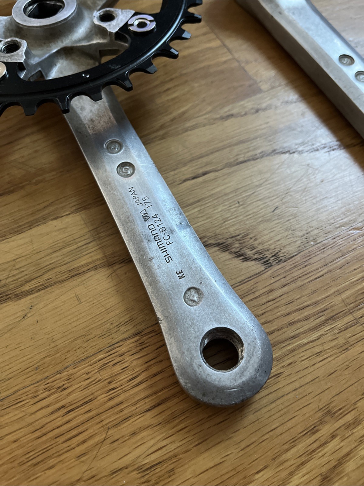 Vintage Shimano FC-B124 Crankset 175mm Square Taper 110 BCD Made in Japan