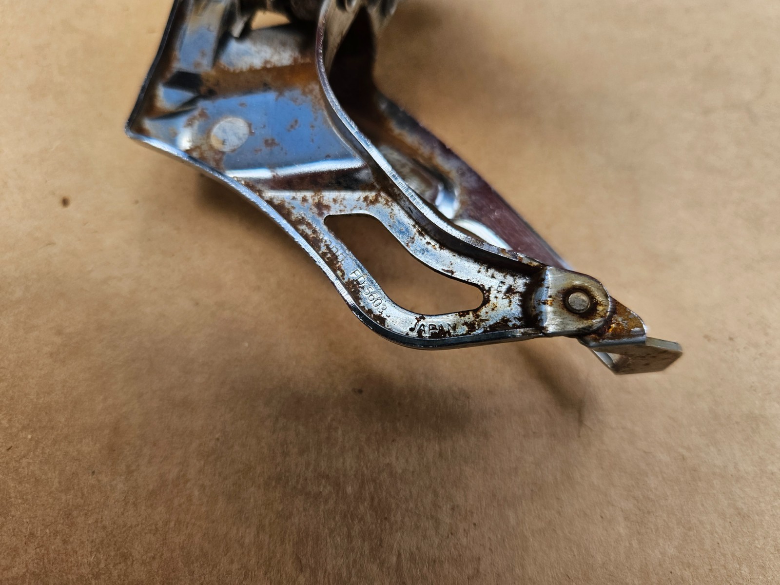 Shimano 105 Triple Front Derailleur 28.6mm Clamp Bottom Pull FD-5603 10sp