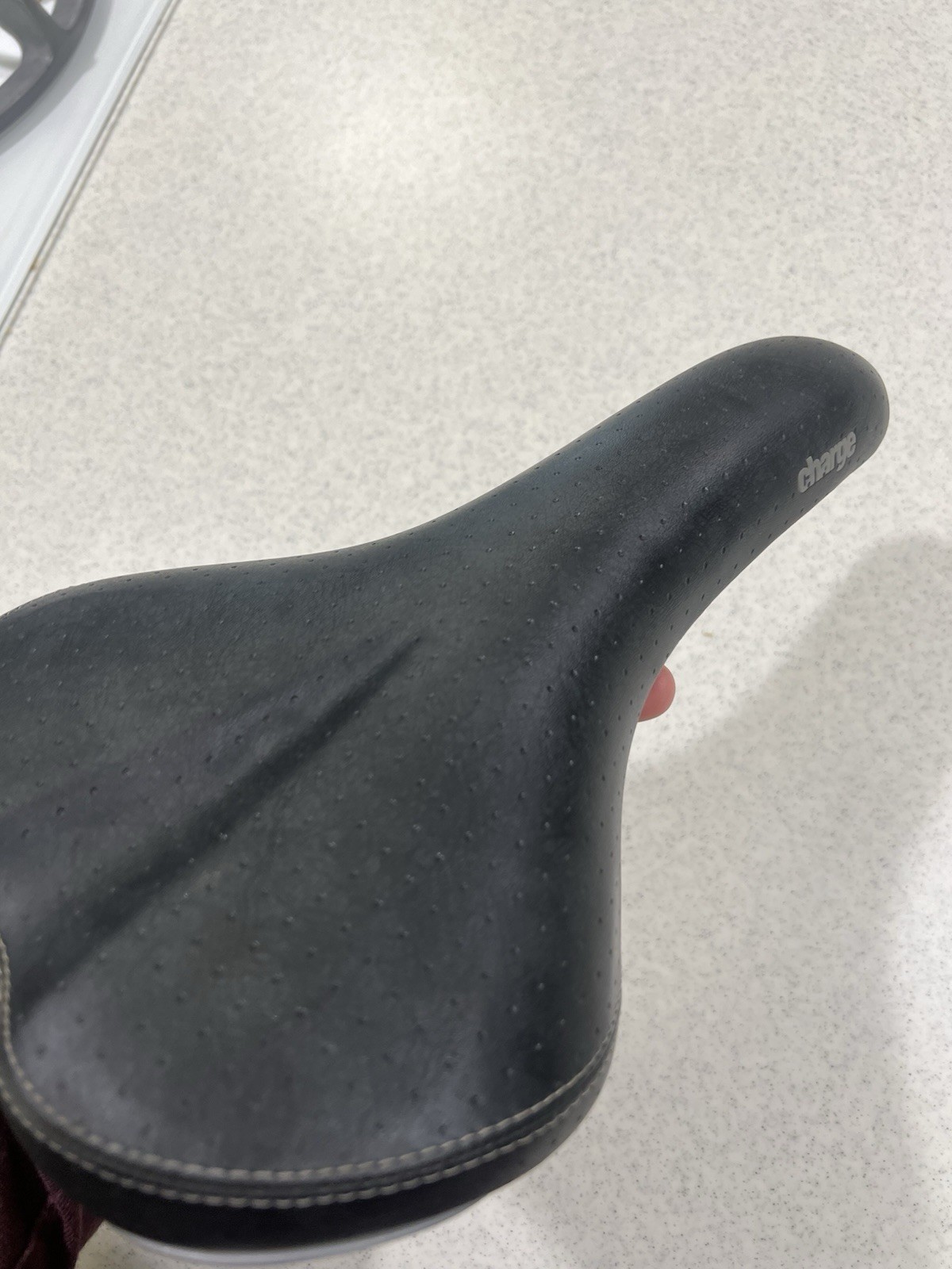 CHARGE BLACK ROAD BICYCLE SADDLE/SEAT