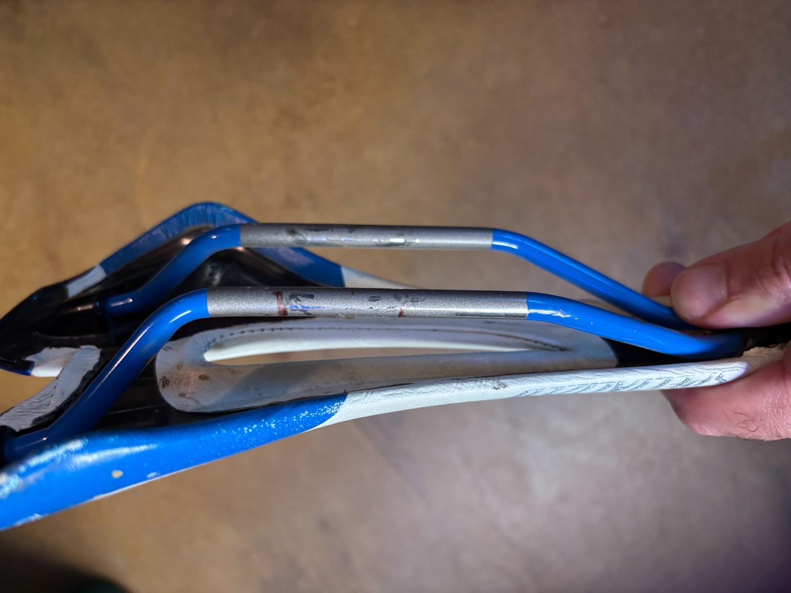 Specialized Toupe 143mm Ti rails saddle