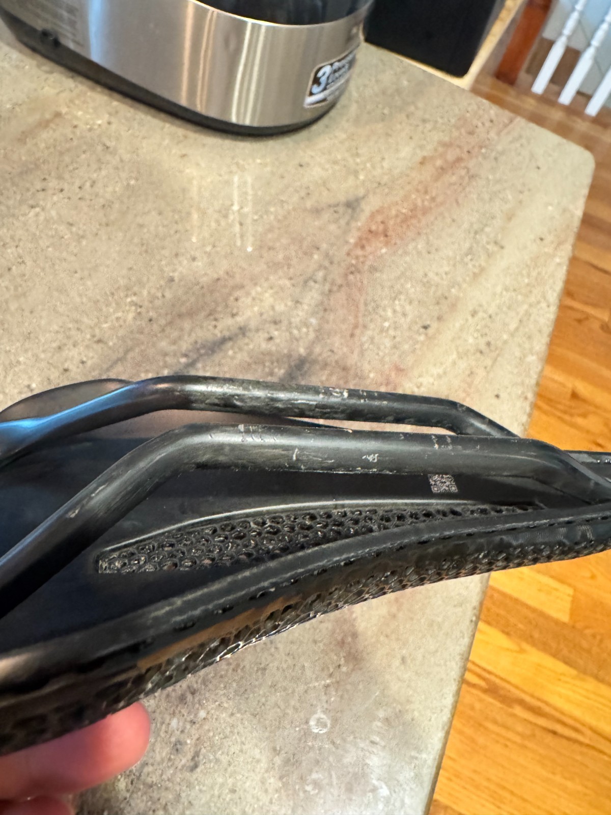 EUC Fizik Argo Vento Adaptive 00 7x9mm Mobius Carbon Rails 140mm 3D Saddle