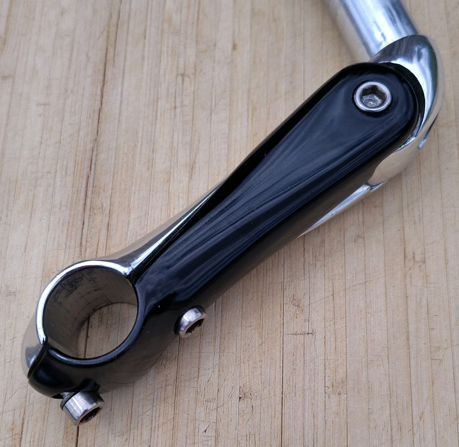 Giant EXT Pro NL Adjustable 22.2 quill stem 25.4 Clamp Black Silver EUC