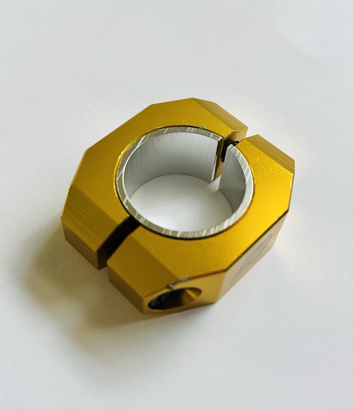 BMX TNT BICYCLES SEAT CLAMP (28.6, 31.8mm) GOLD – B-STOCK (HEAVILY DISCOUNTED)