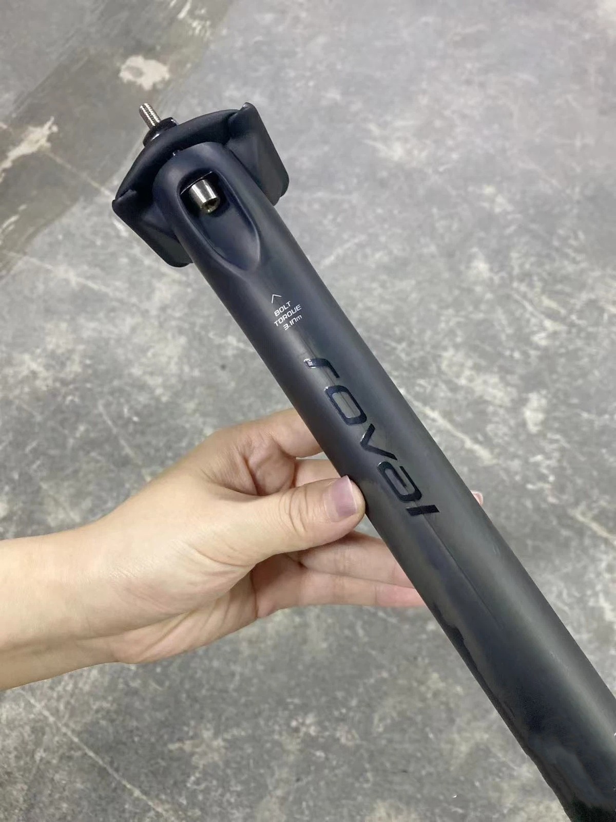 roval alpinist carbon fiber seatpost 31.6/30.9/27.2*350/400mm blunt