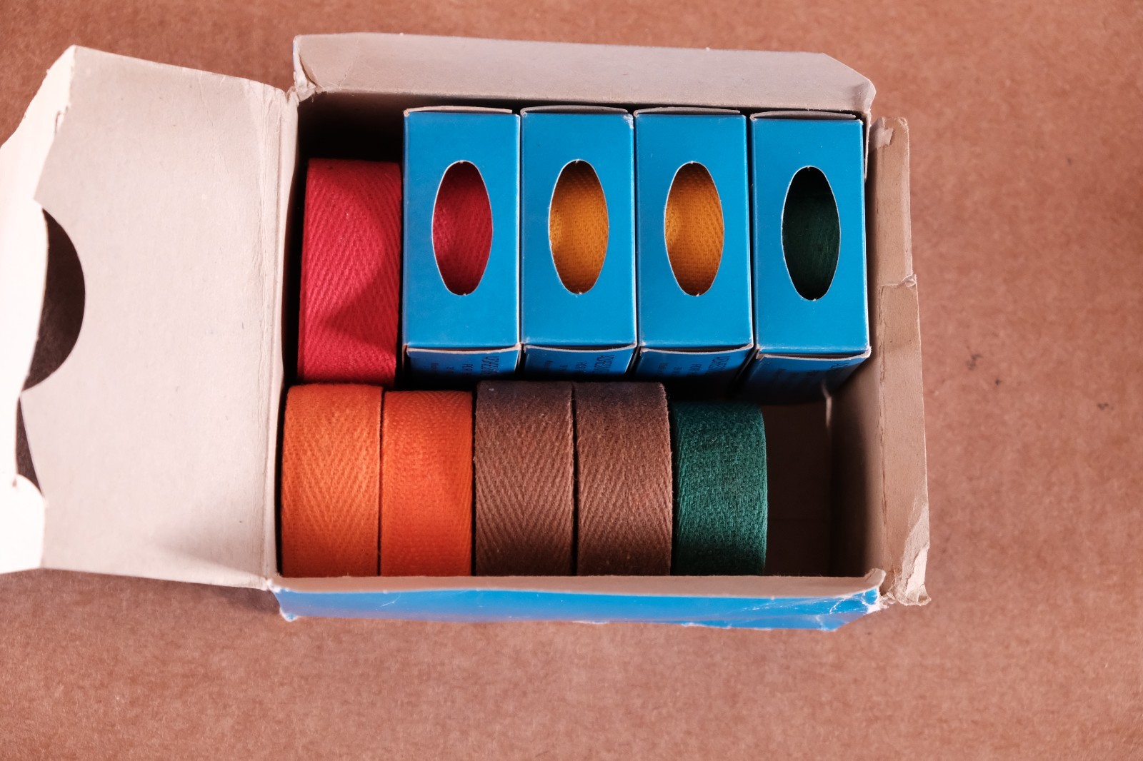 Tressoplast Adhesive Cotton Handlebar Tape – 10 rolls – L’Eroica