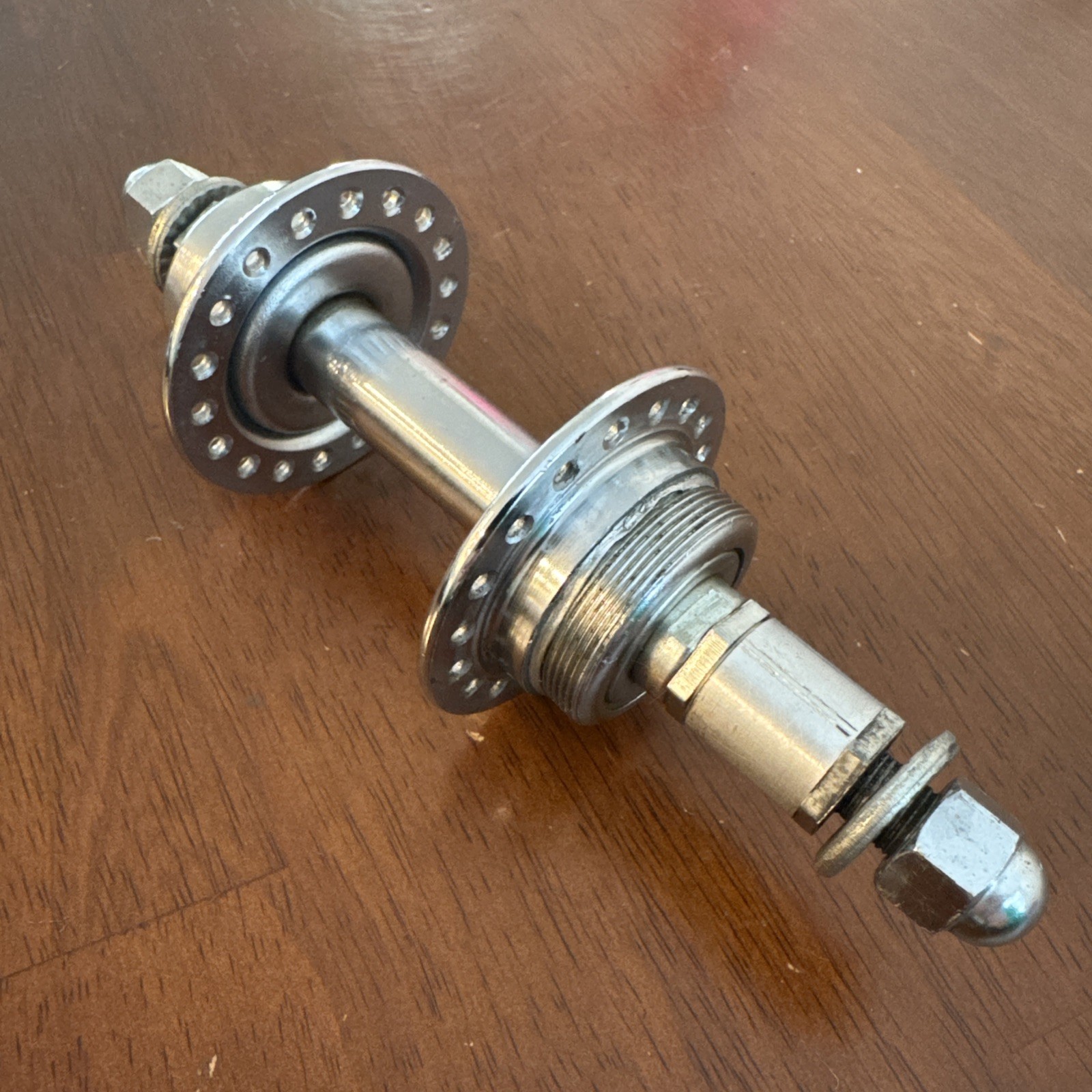 Vintage Sunshine Threaded Bolt On Rear Hub 36 Hole 126mm Freewheel