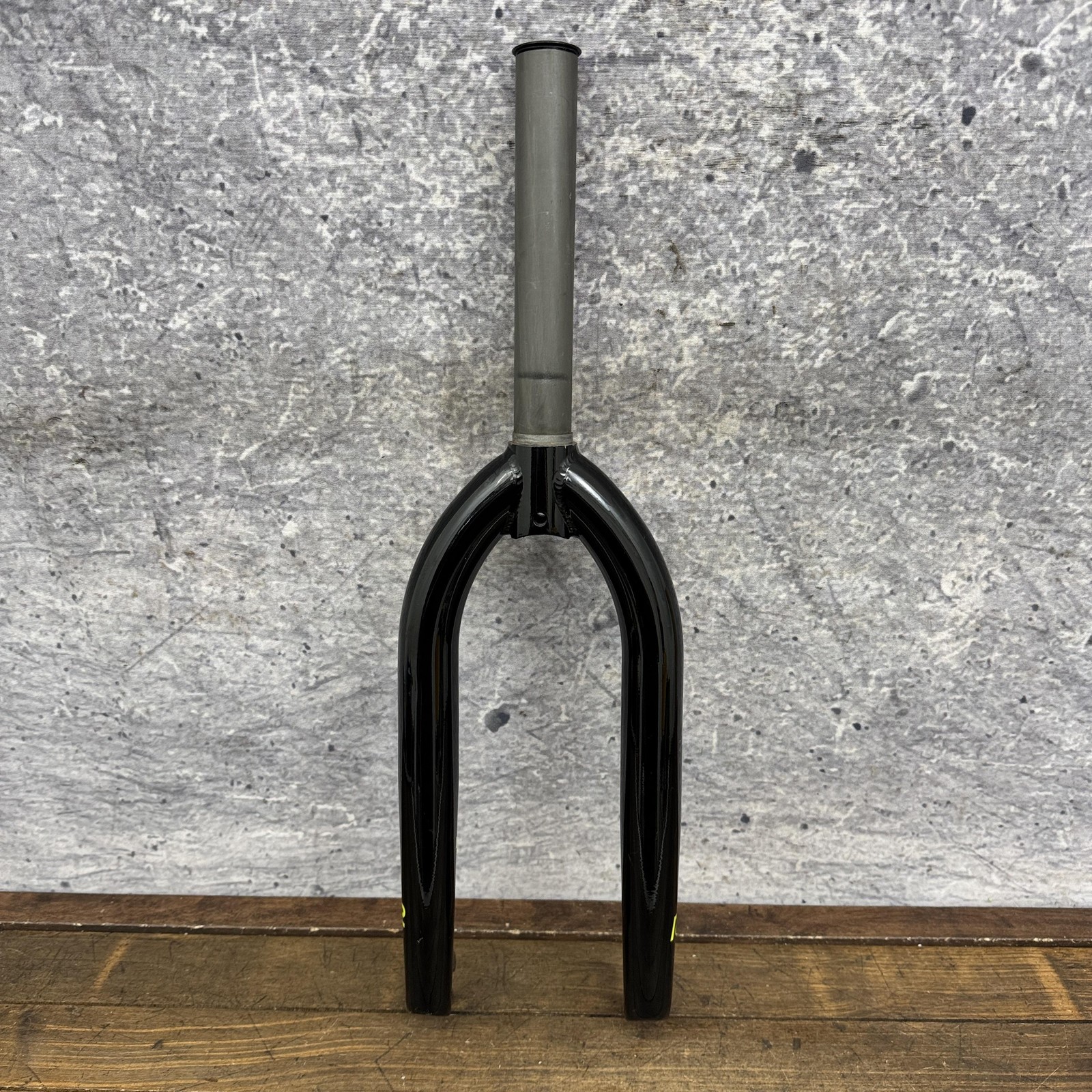 Radio Raceline Cobalt Pro 27 BMX Fork 20in 1 1/8 Threadless Steel 20 In Wheel