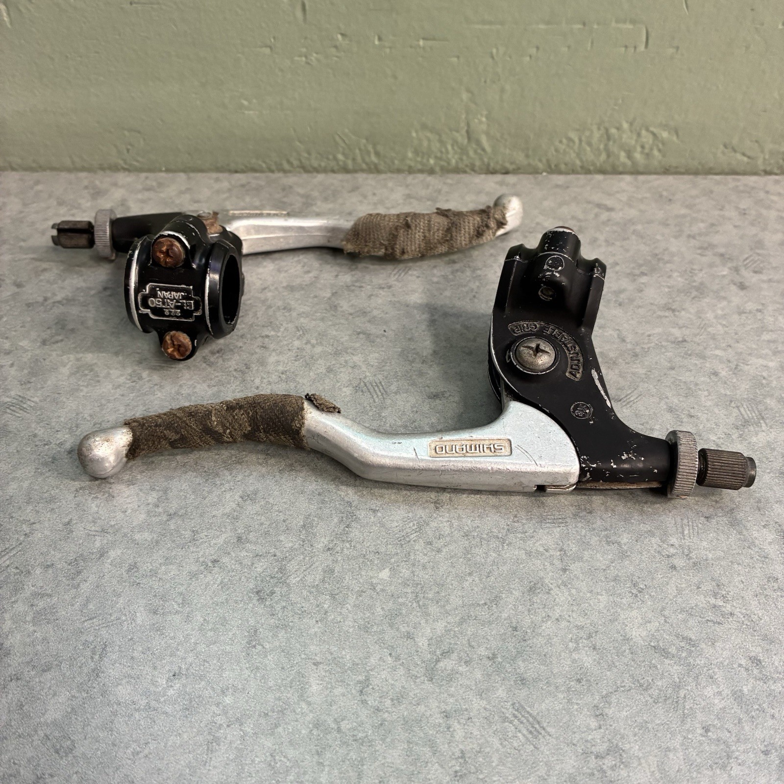 1986 Shimano BL-AT50 Early Mountain Bike Brake Levers Canti Japan Klunker 22.2