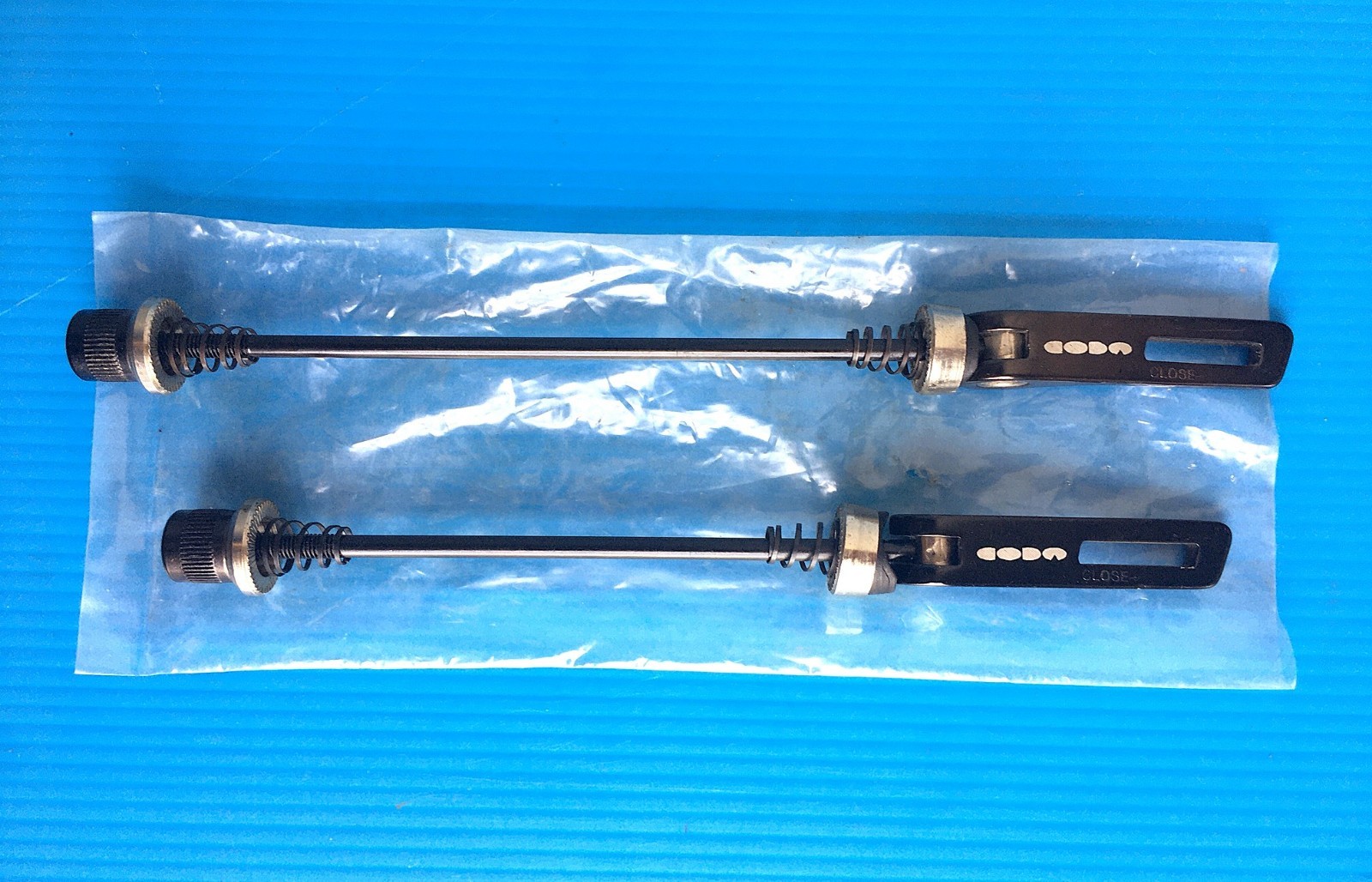 Coda Road Skewers Q/R Hub 100/130-135mm Black NOS New 103 grams (pr)